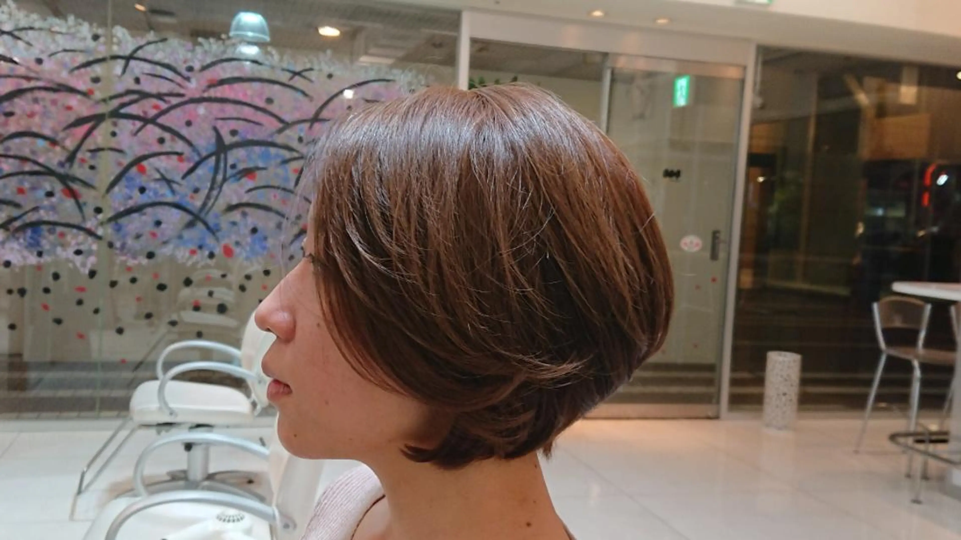 ショート カラー 遠藤 史秋のヘアスタイル