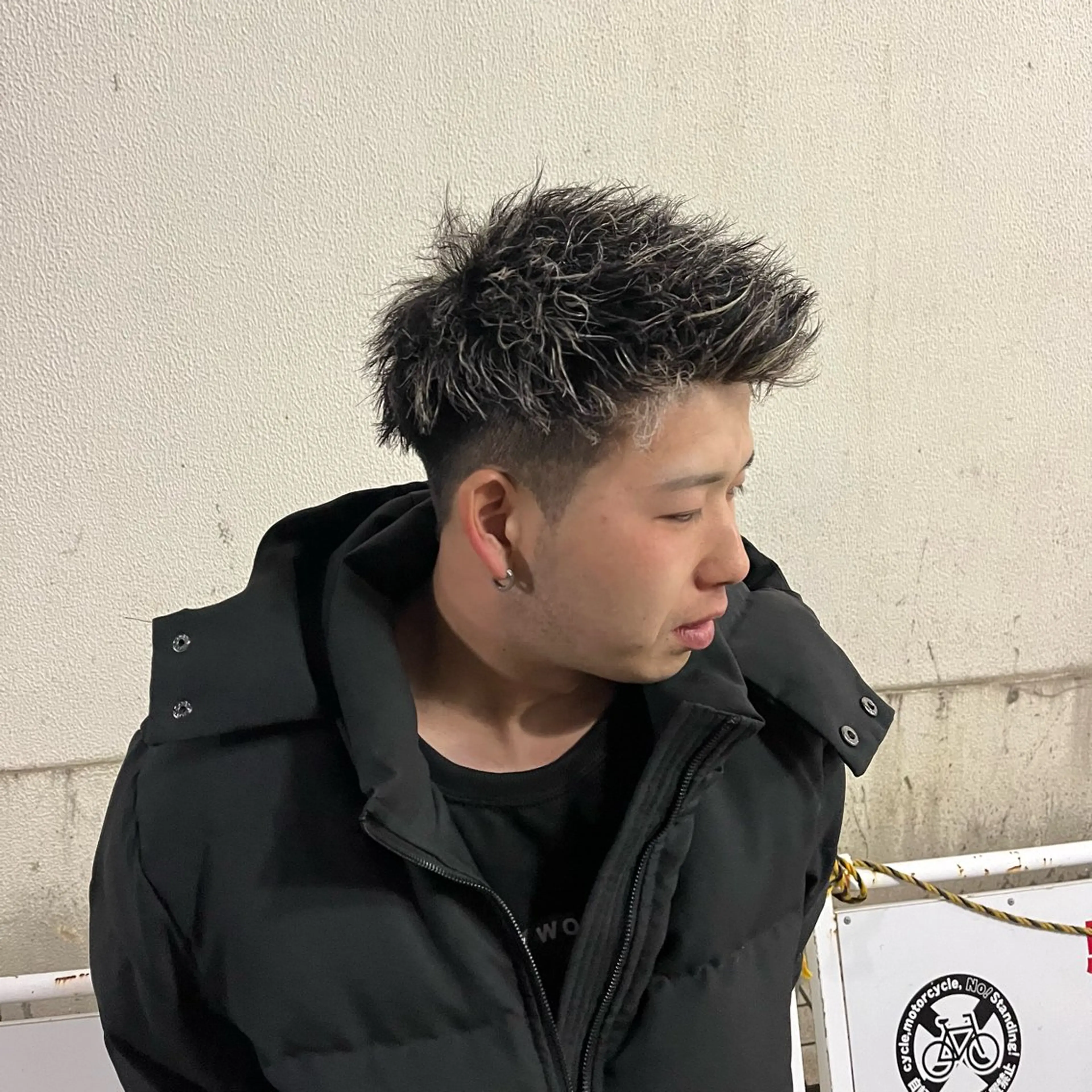 カラー パーマ メンズ メンズメッシュ メンズパーマ メンズツイストパーマ メッシュ ツイストパーマ STUG’S 上野御徒町/前田桃果のヘアスタイル