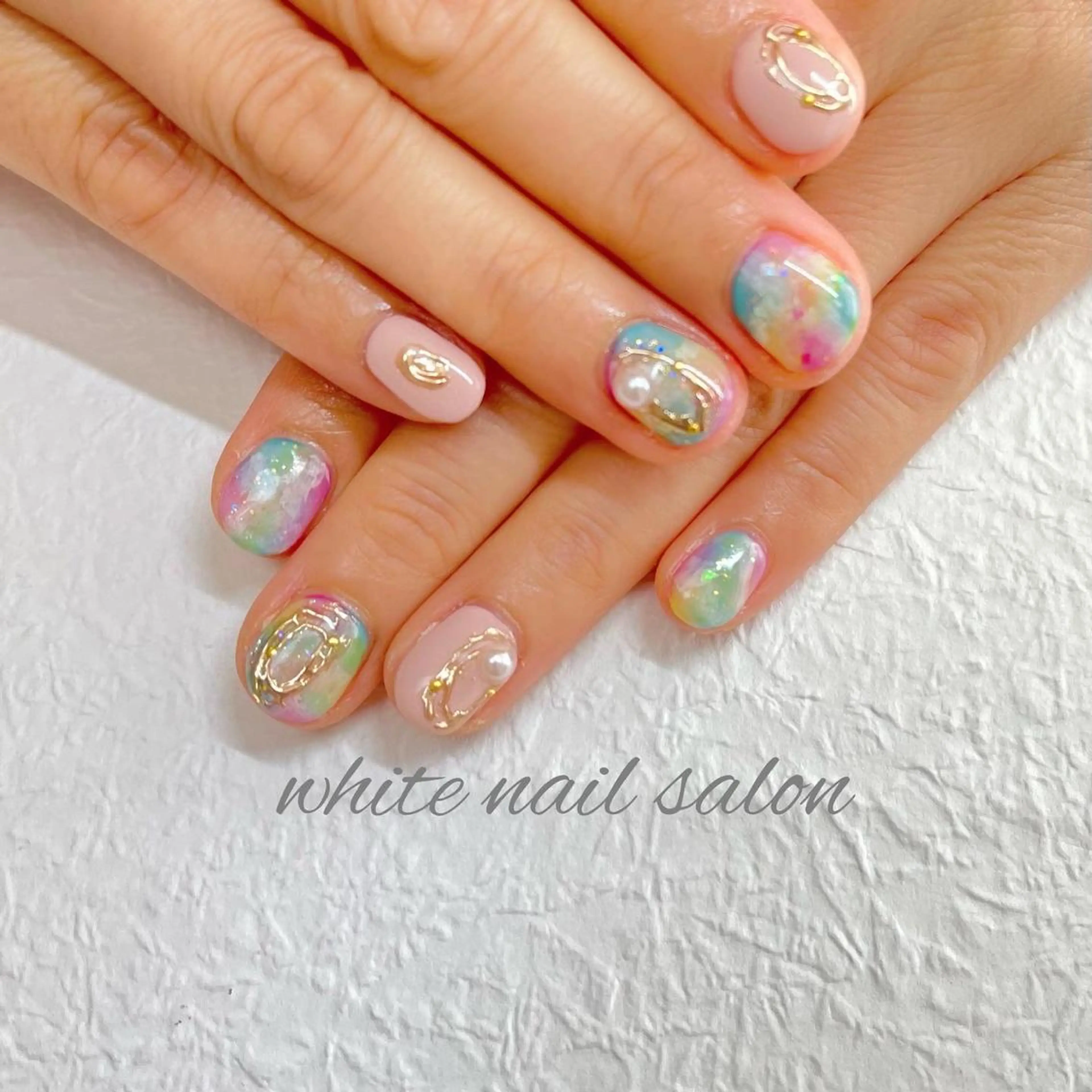 ネイル ジェルネイル ハードジェル ラメ(グリッター) 持ち込み ソフトジェル white nail salonのネイルデザイン