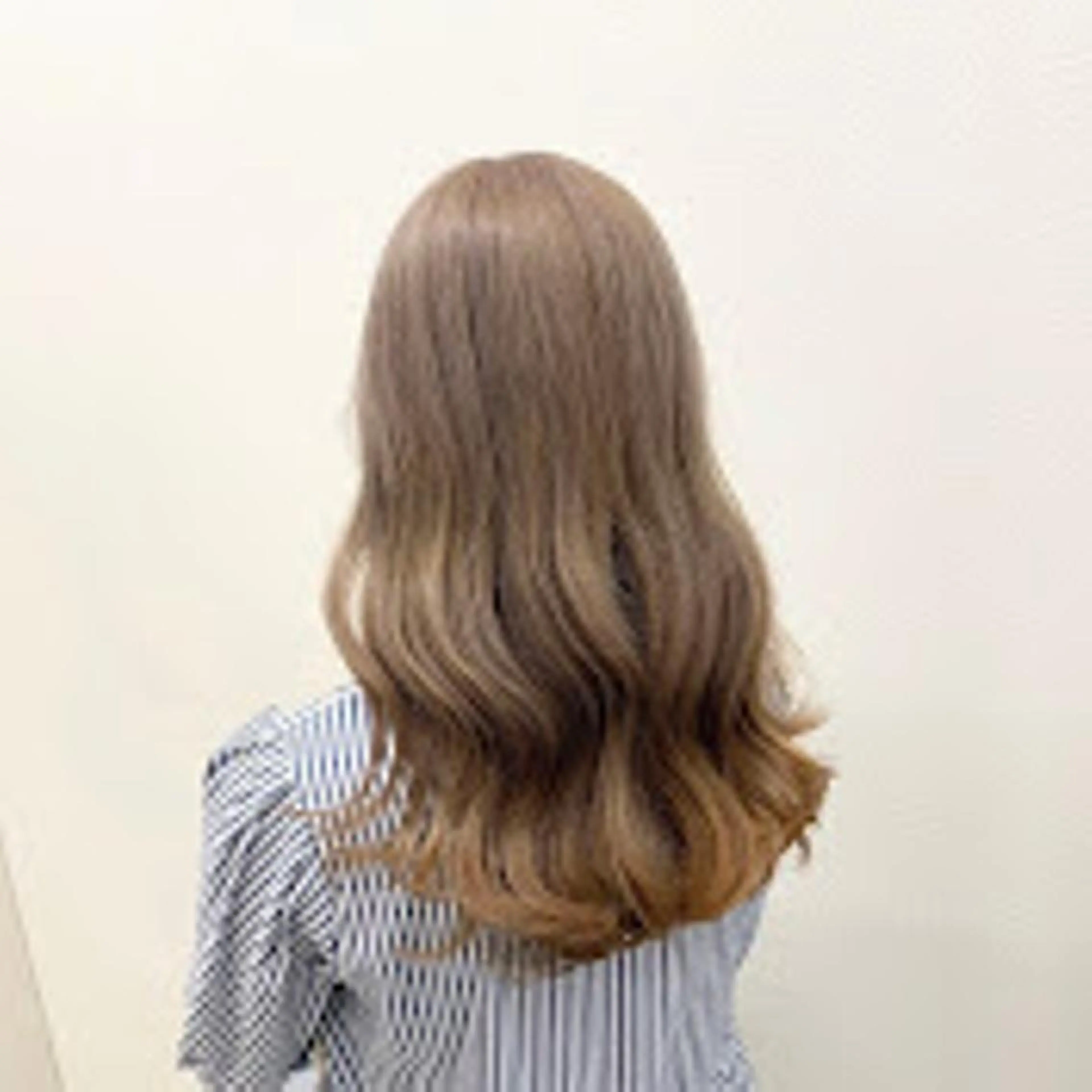 カラー 🪞official FRUITS渋谷🩰のヘアスタイル