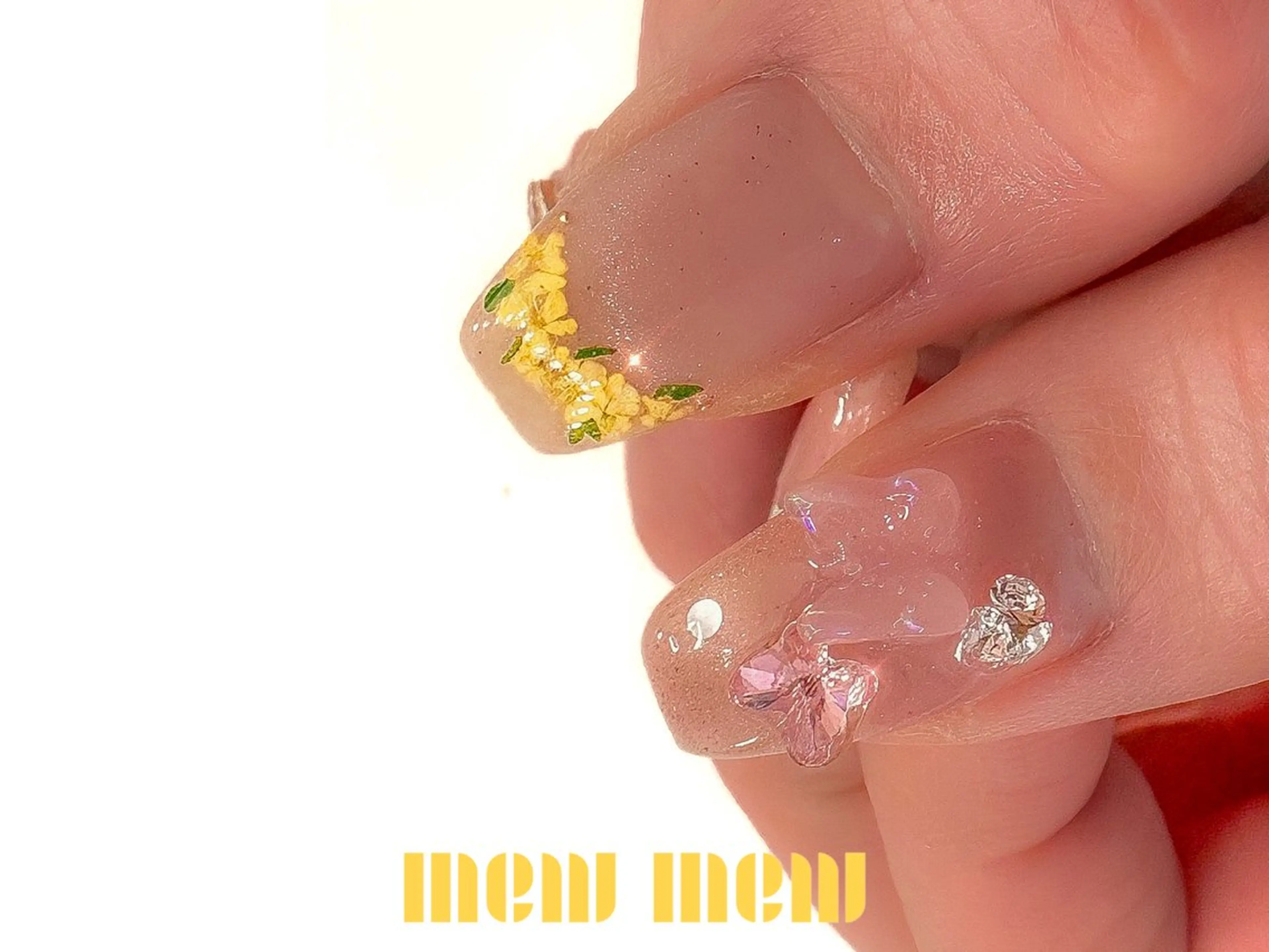 ネイル mew mew NAIL & EYEのマツエク・マツパデザイン