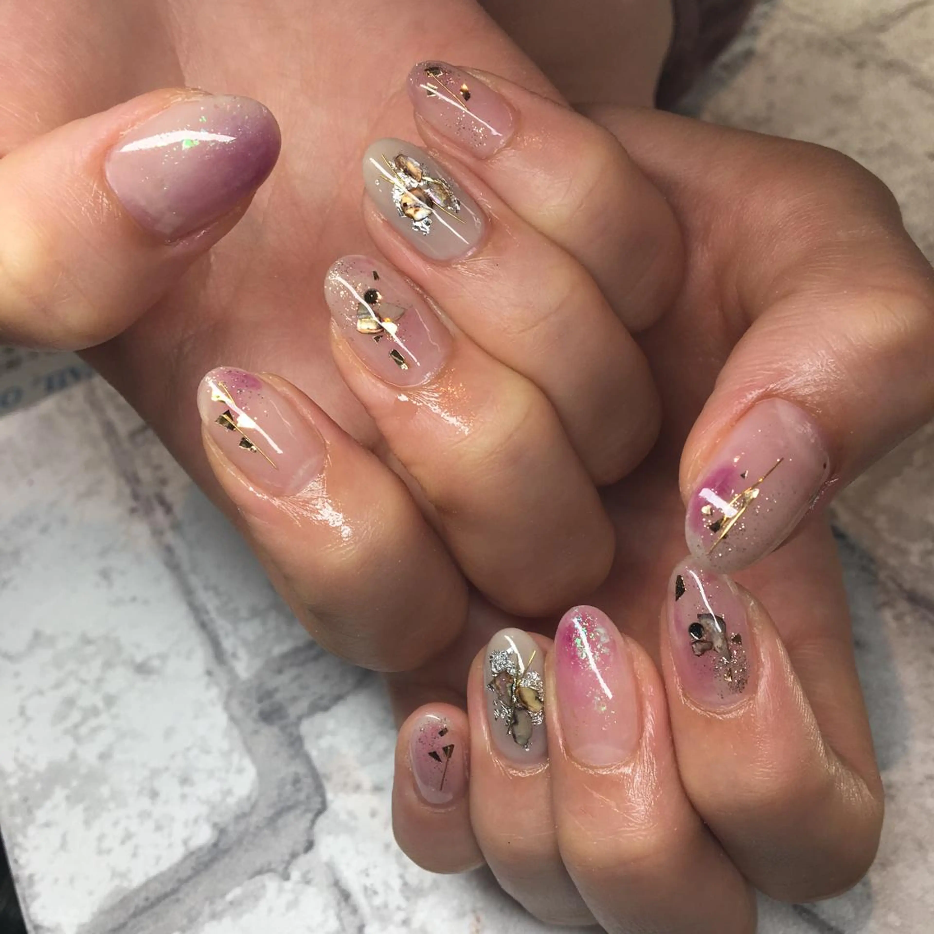 ネイル ハンドネイル repos~ルポ~所属・里見 麗のネイルデザイン