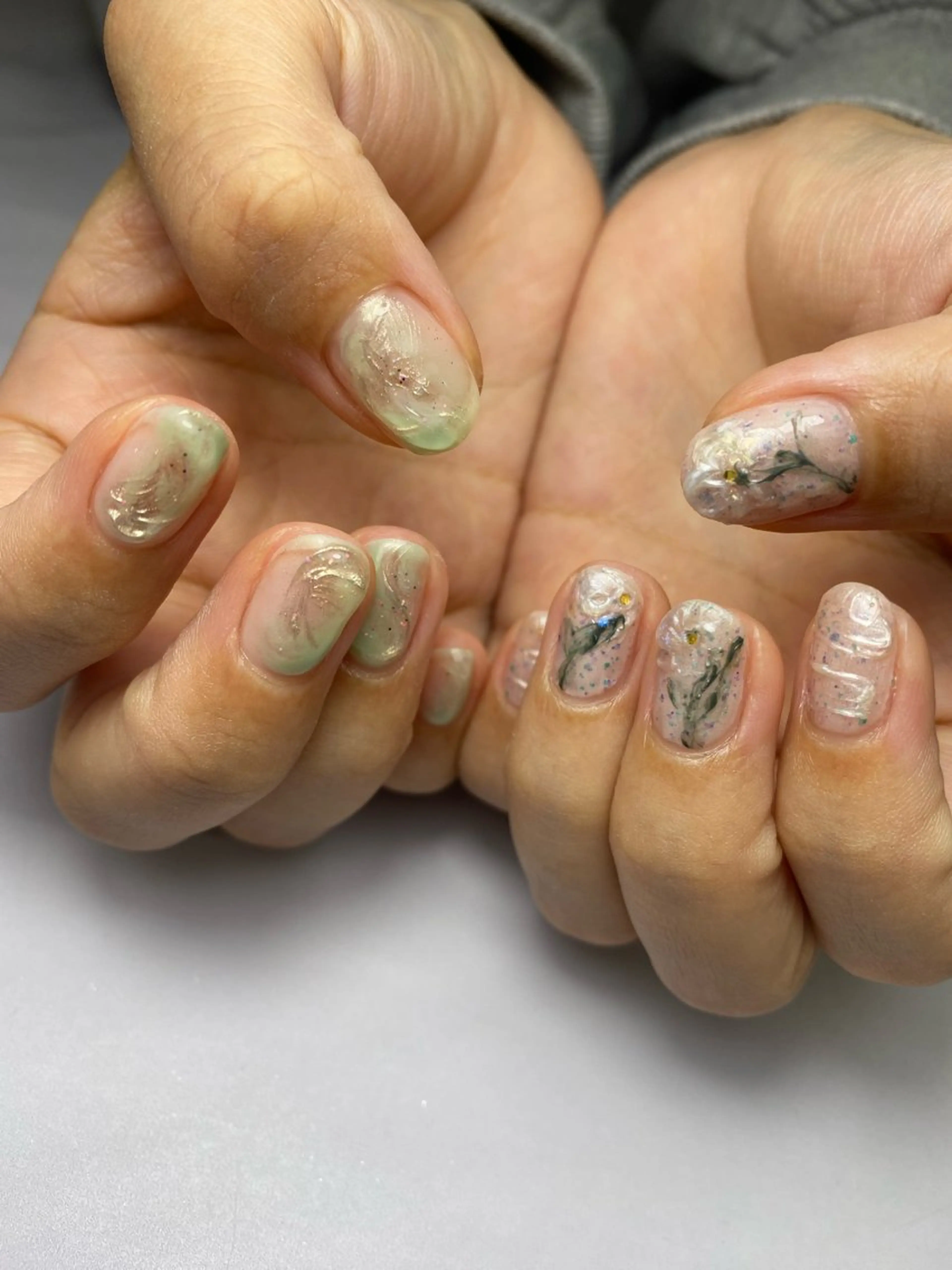 ネイル ハンドネイル 草加ニュアンスネイル 🌚hersのネイルデザイン