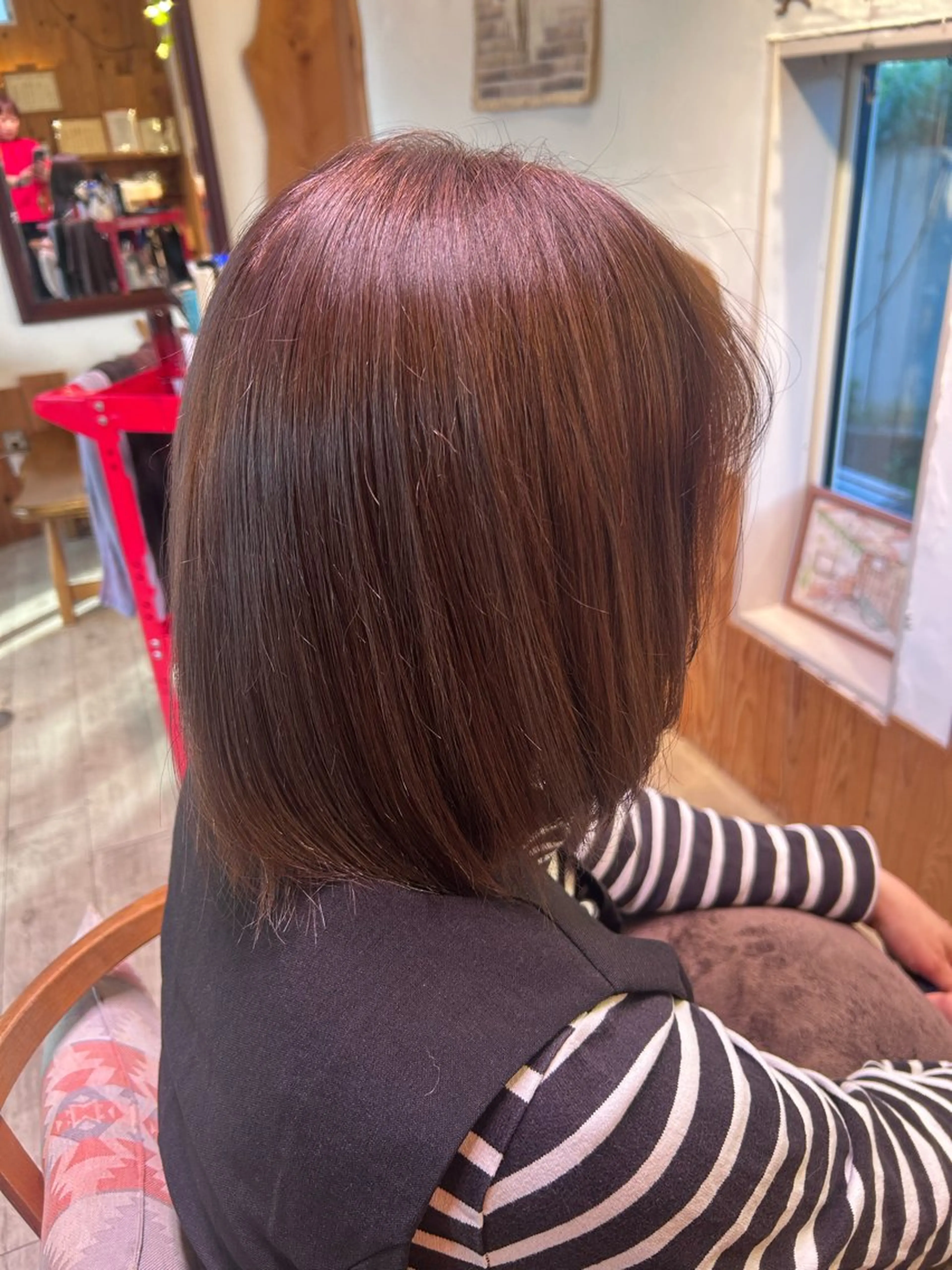 ミディアム カラー 若松 絵美のヘアスタイル