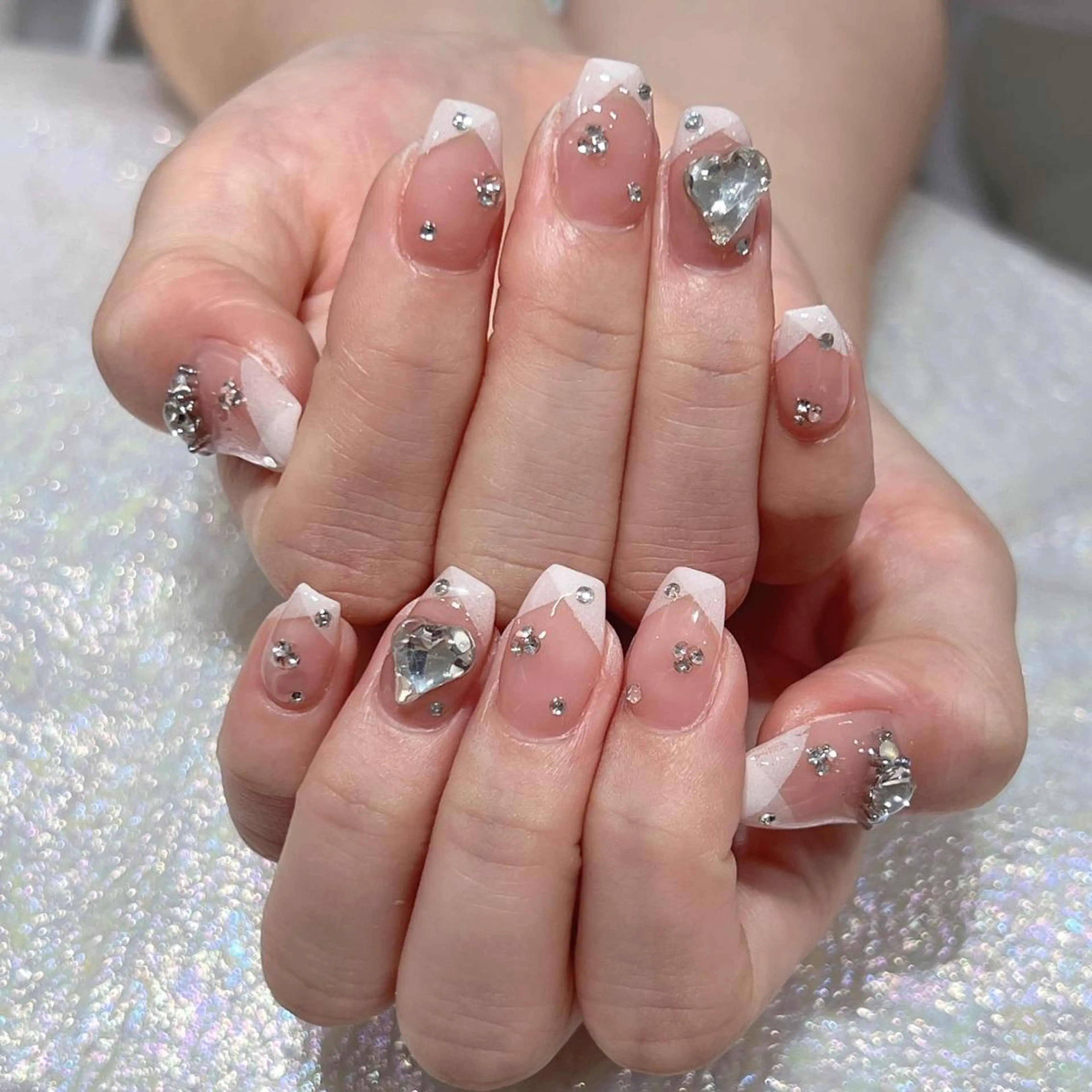 ネイル Queens ひなのネイルデザイン