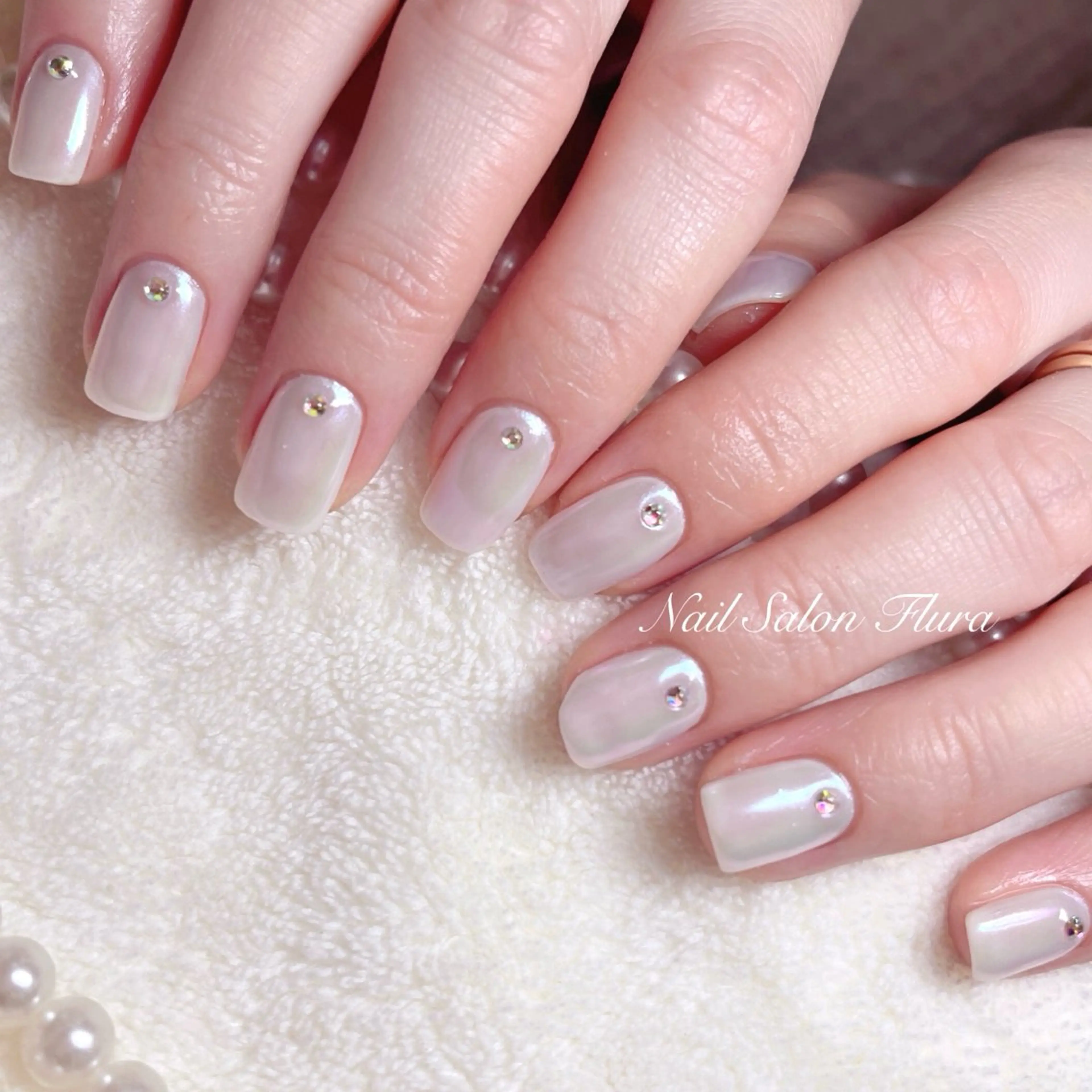 ネイル ミラーネイル NailSalon Fluraのネイルデザイン