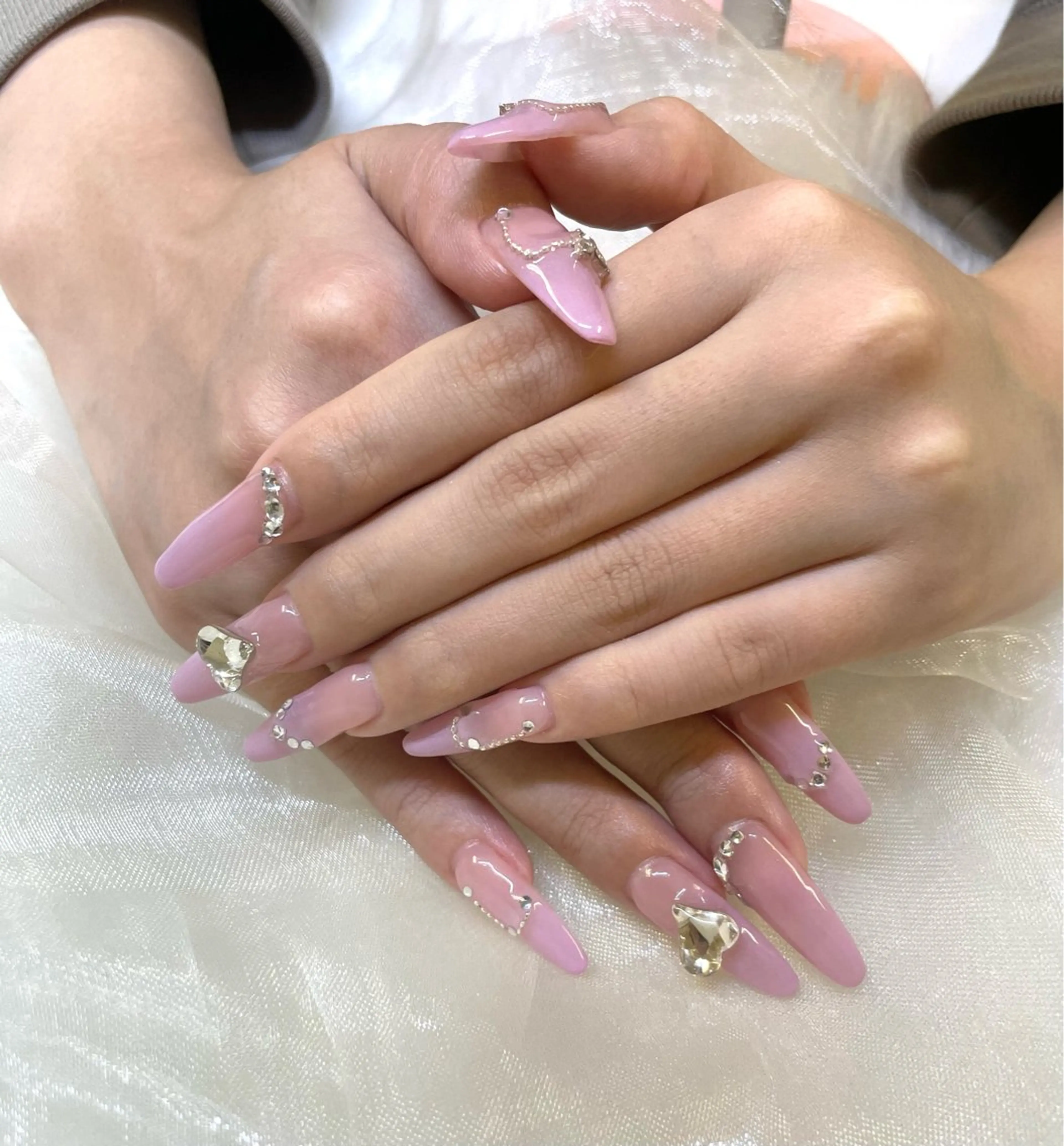 ネイル ハンドネイル queen nail 新宿店のネイルデザイン