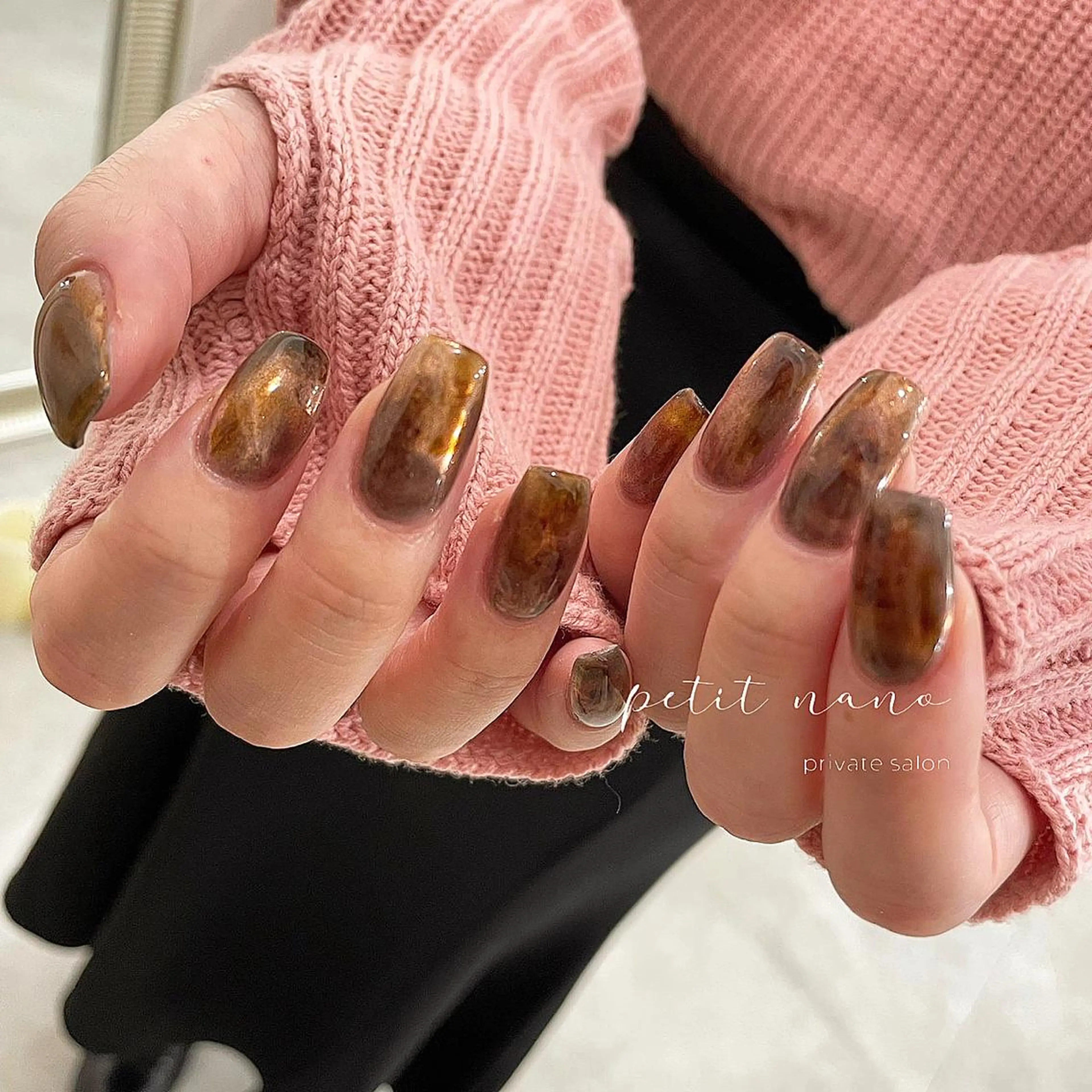ネイル フットネイル ジェルネイル 韓国ネイル マグネットネイル ニュアンスネイル nail◯ petitnanoのネイルデザイン