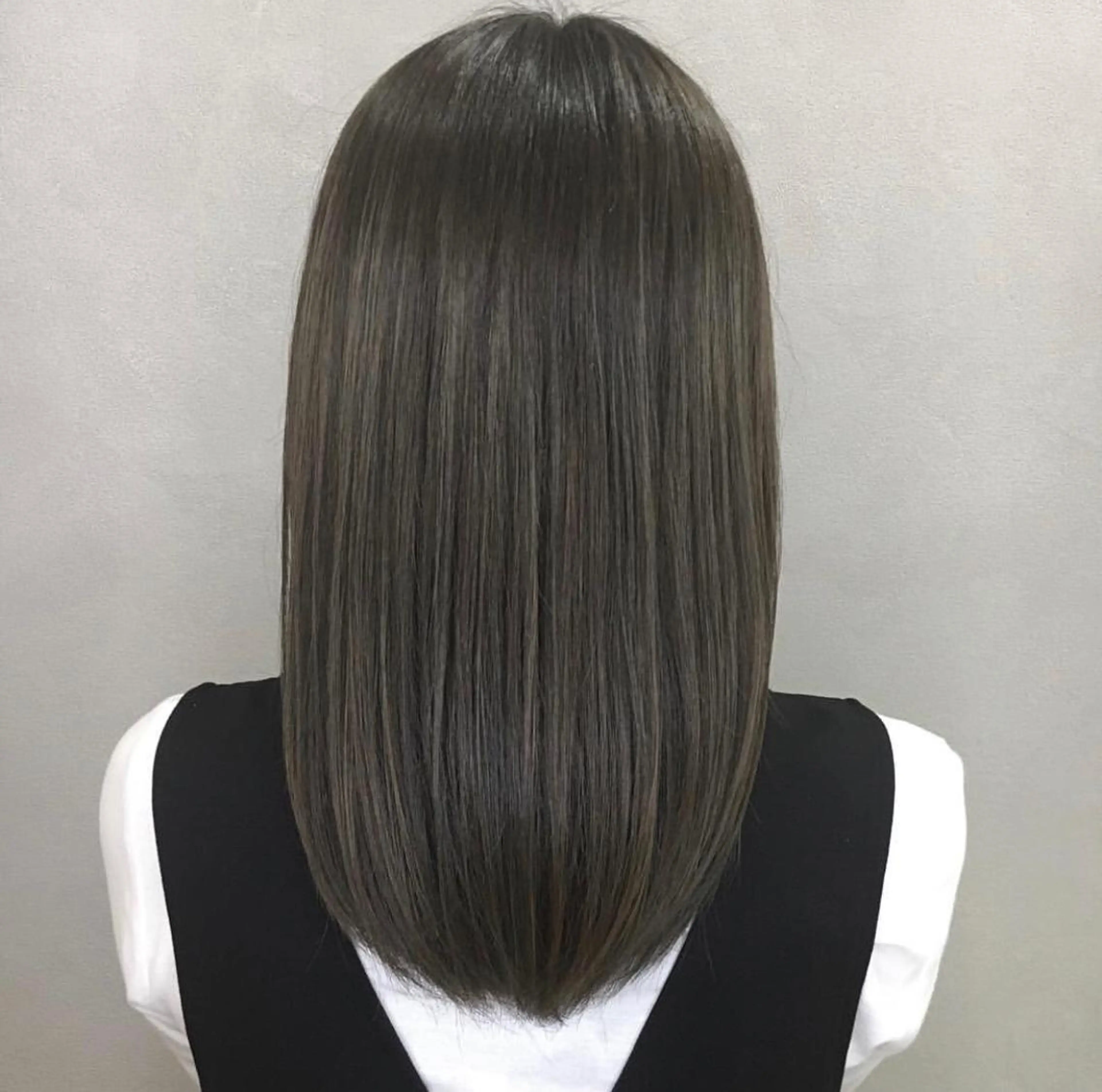 ミディアム トリートメント ケアに特化したサロン shinzaのヘアスタイル