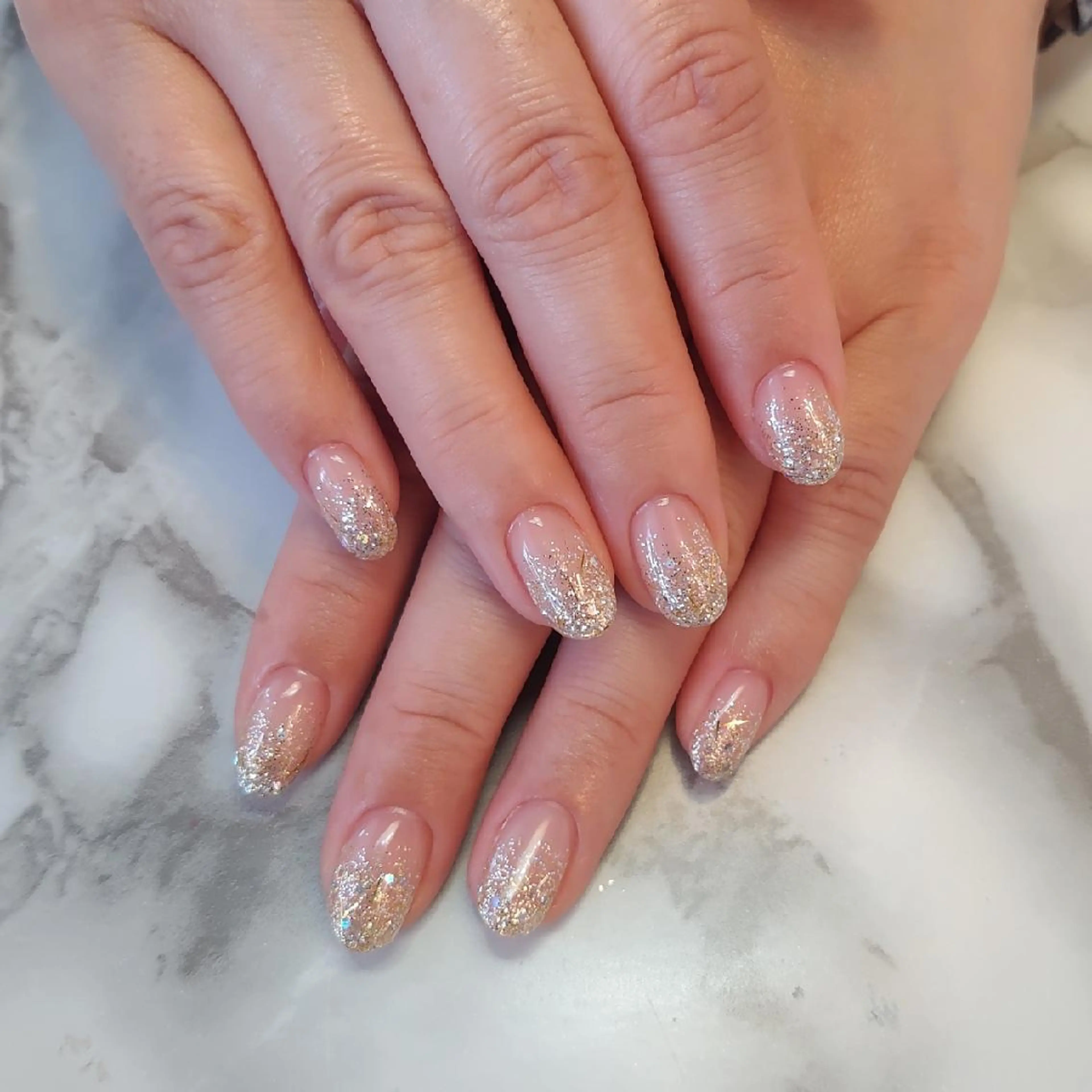 ネイル ラメ(グリッター) ラメグラデーション ジェヌインネイル 河内のネイルデザイン