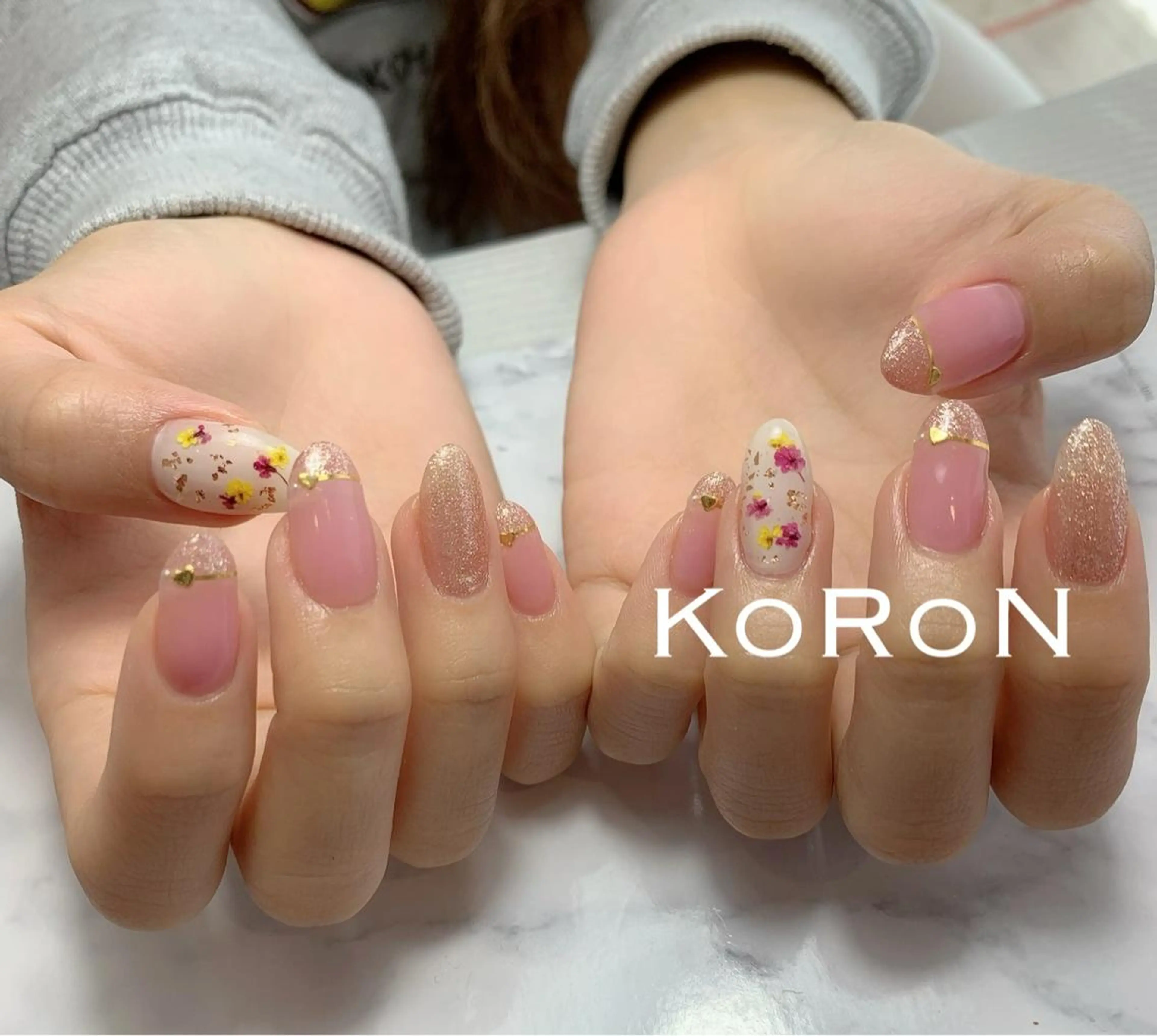ネイル 自宅サロン鎌倉 KORONのネイルデザイン