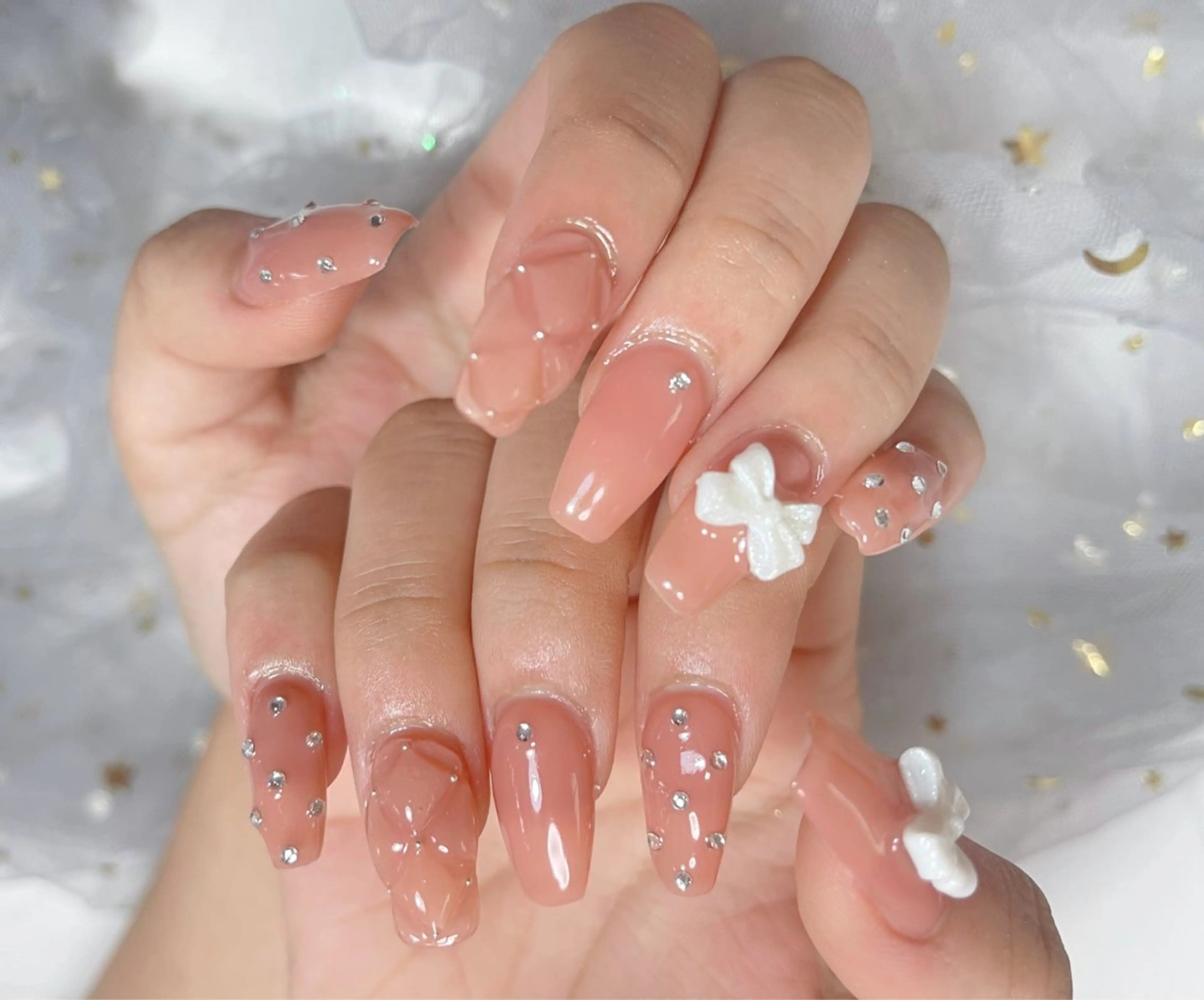 ネイル ハンドネイル 🎀ネイルサロン エクラYUI🎀のネイルデザイン