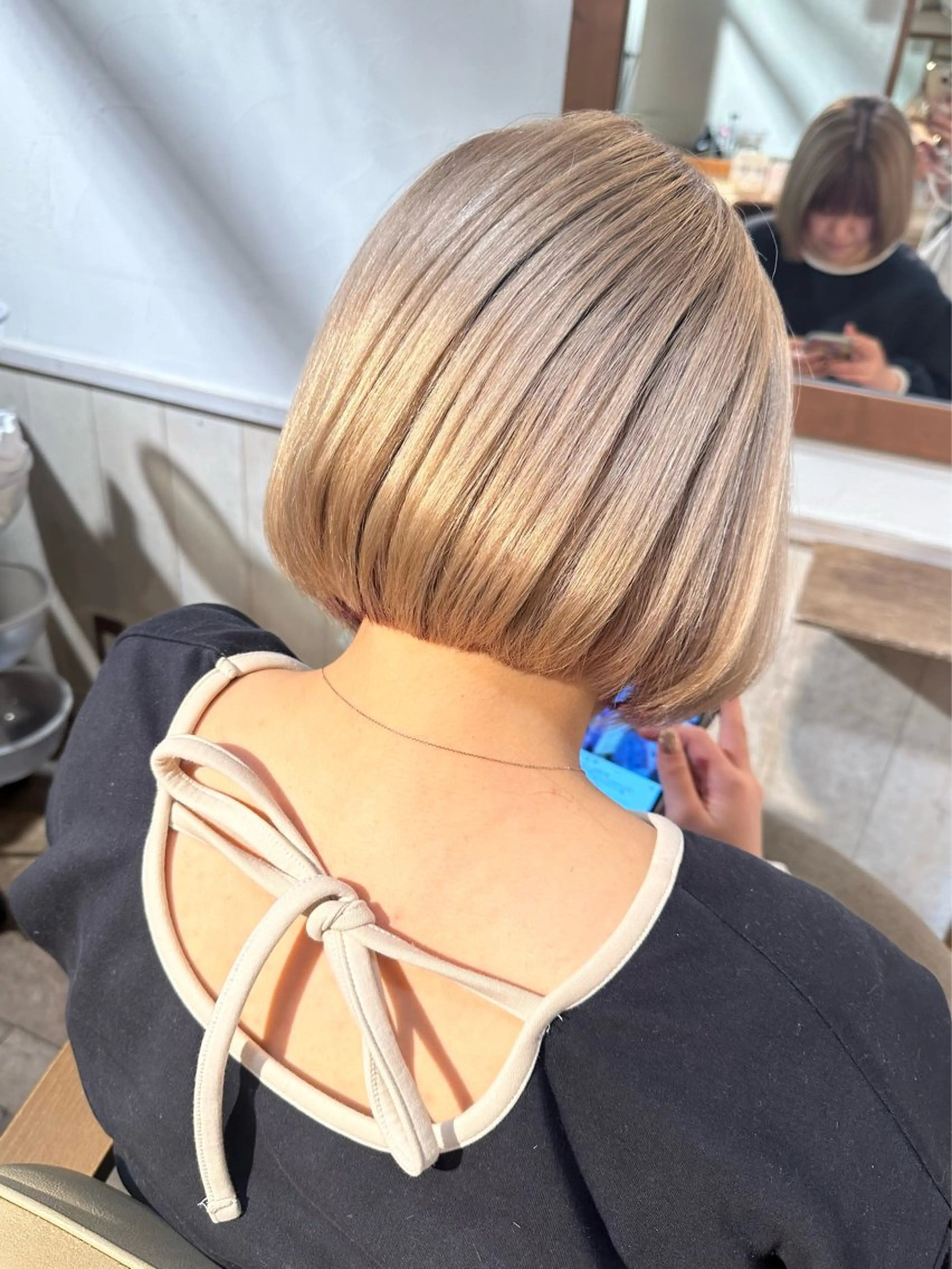 ミディアム カラー カット ヘアカラー トリートメント 透明感カラー/ボブ /佐藤伶のヘアスタイル