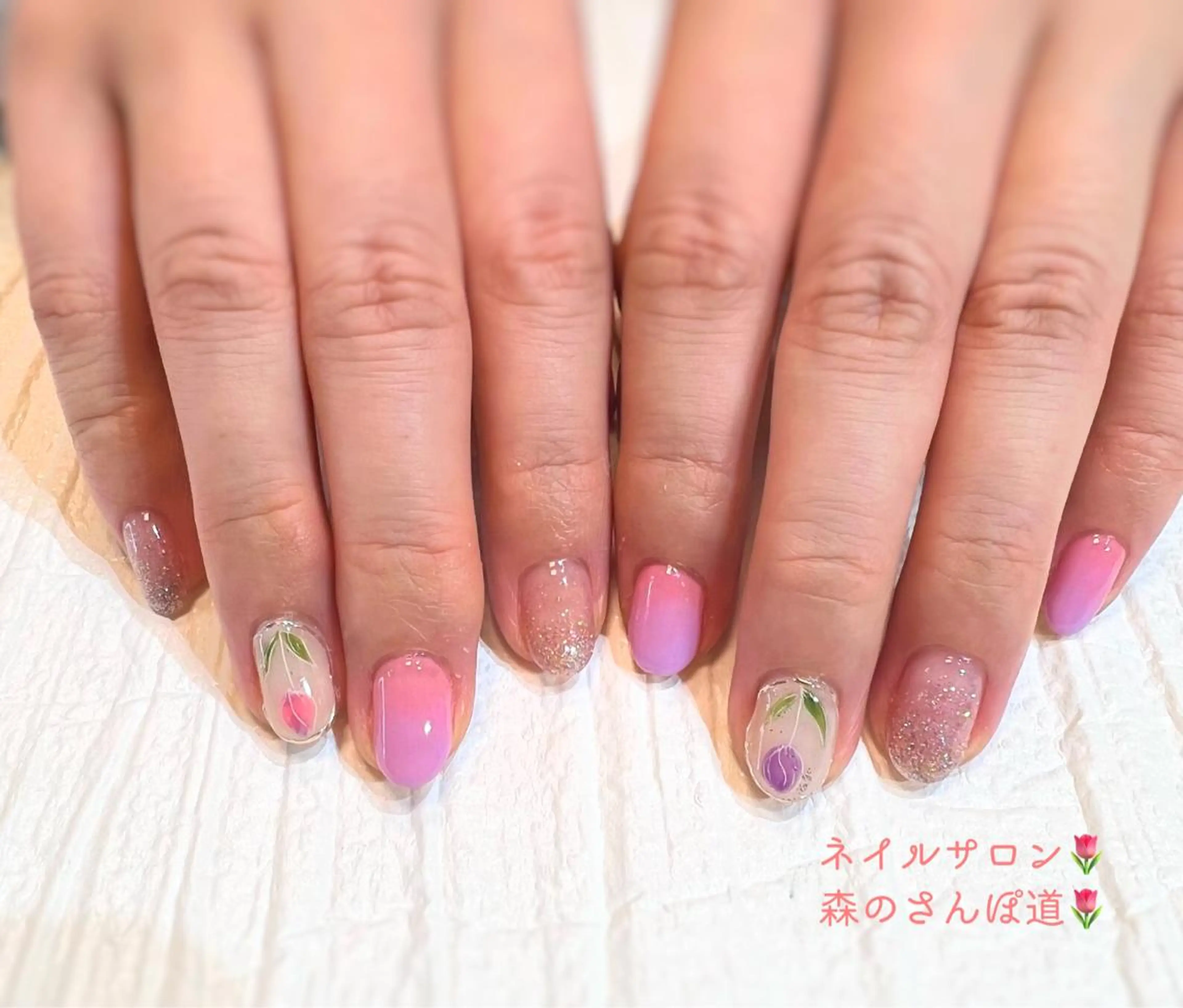 ネイル ハンドネイル ショートネイル 森のさんぽ道のネイルデザイン