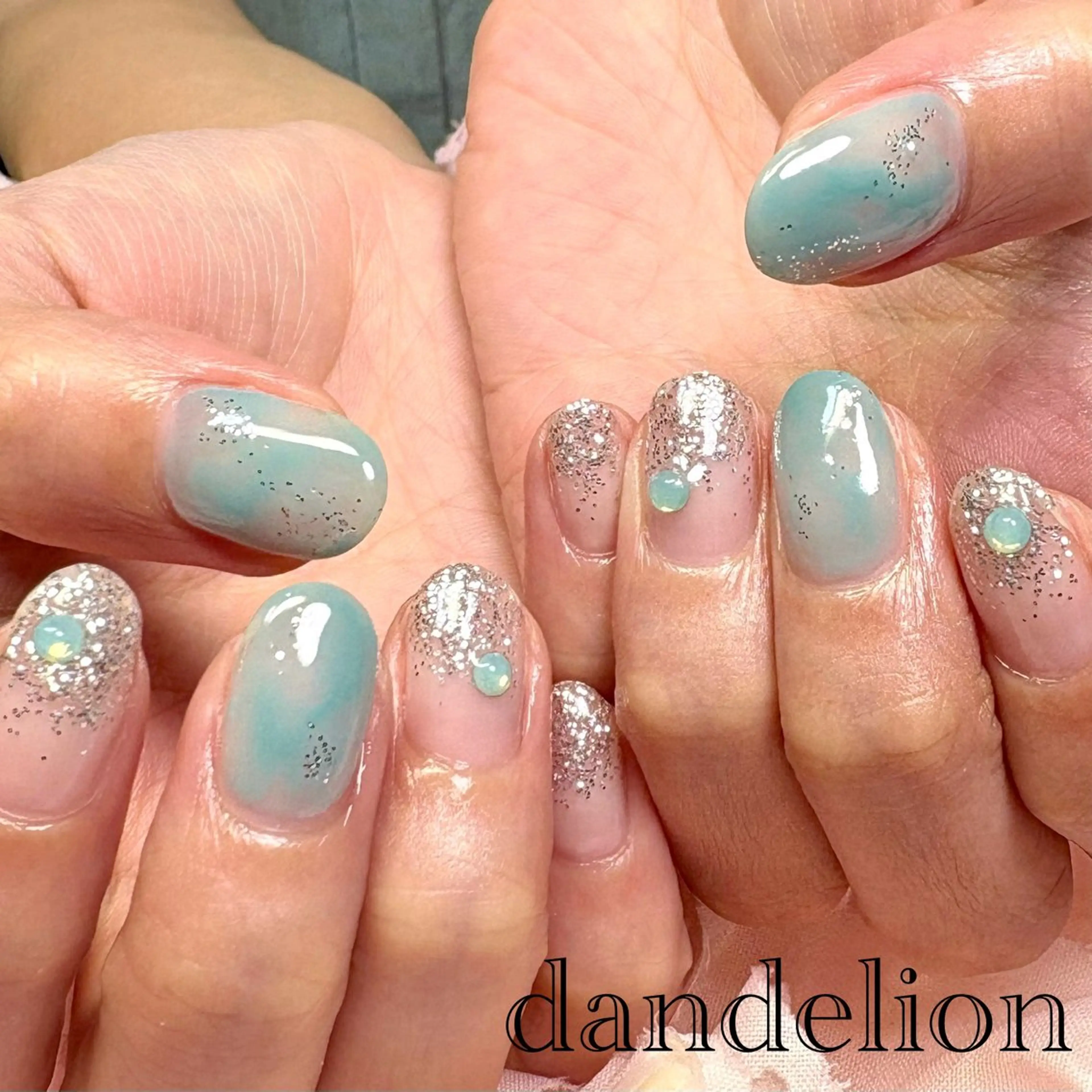 ネイル ハンドネイル ハンドケア dandelion ダンデライオンのネイルデザイン