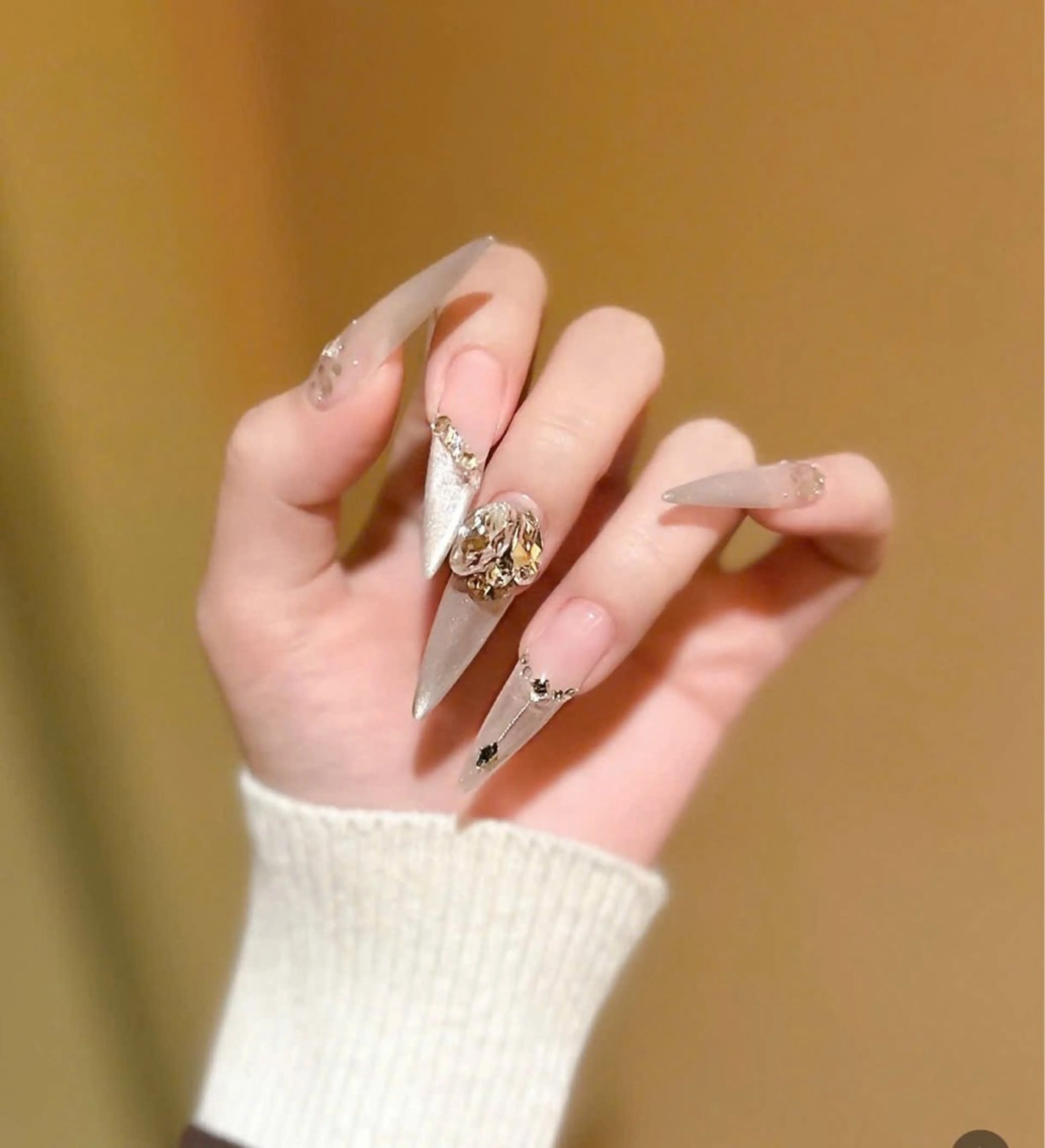 ネイル フレンチネイル キラキラネイル マグネットネイル ミラーネイル ニュアンスネイル MeiMei Nail モデル募集のネイルデザイン