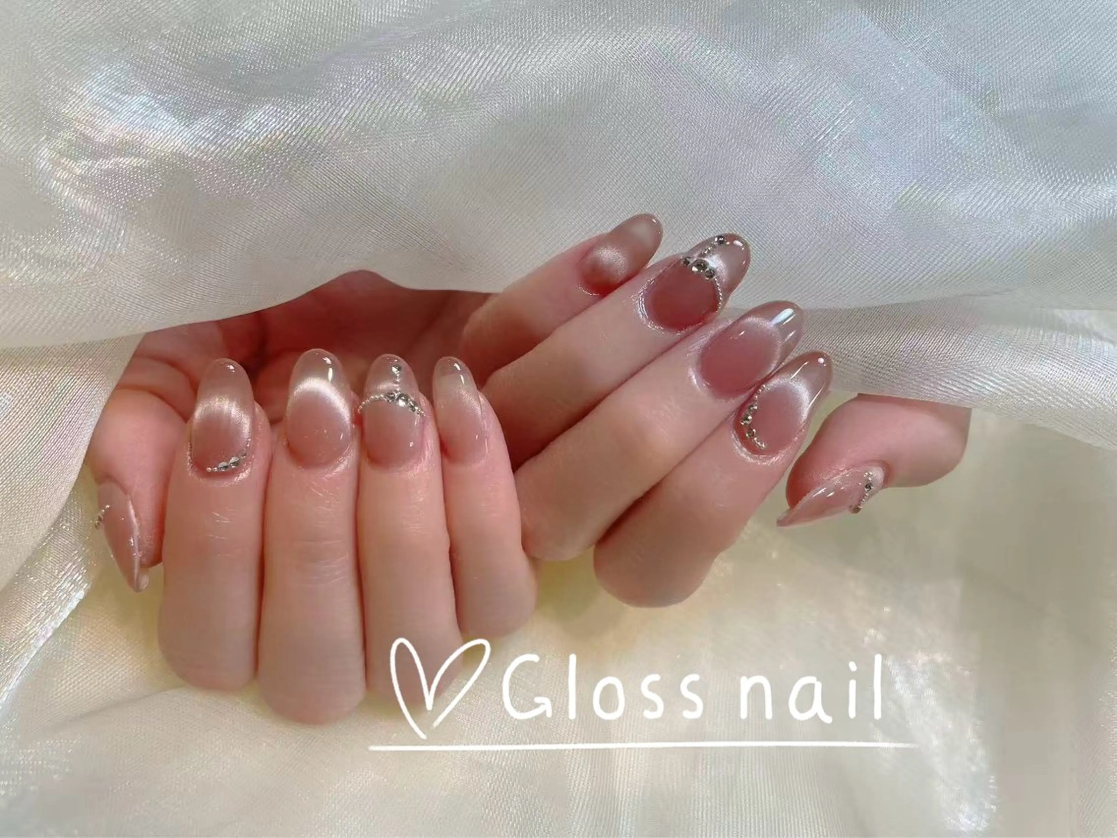ネイル miho🍎 Gloss nailのネイルデザイン