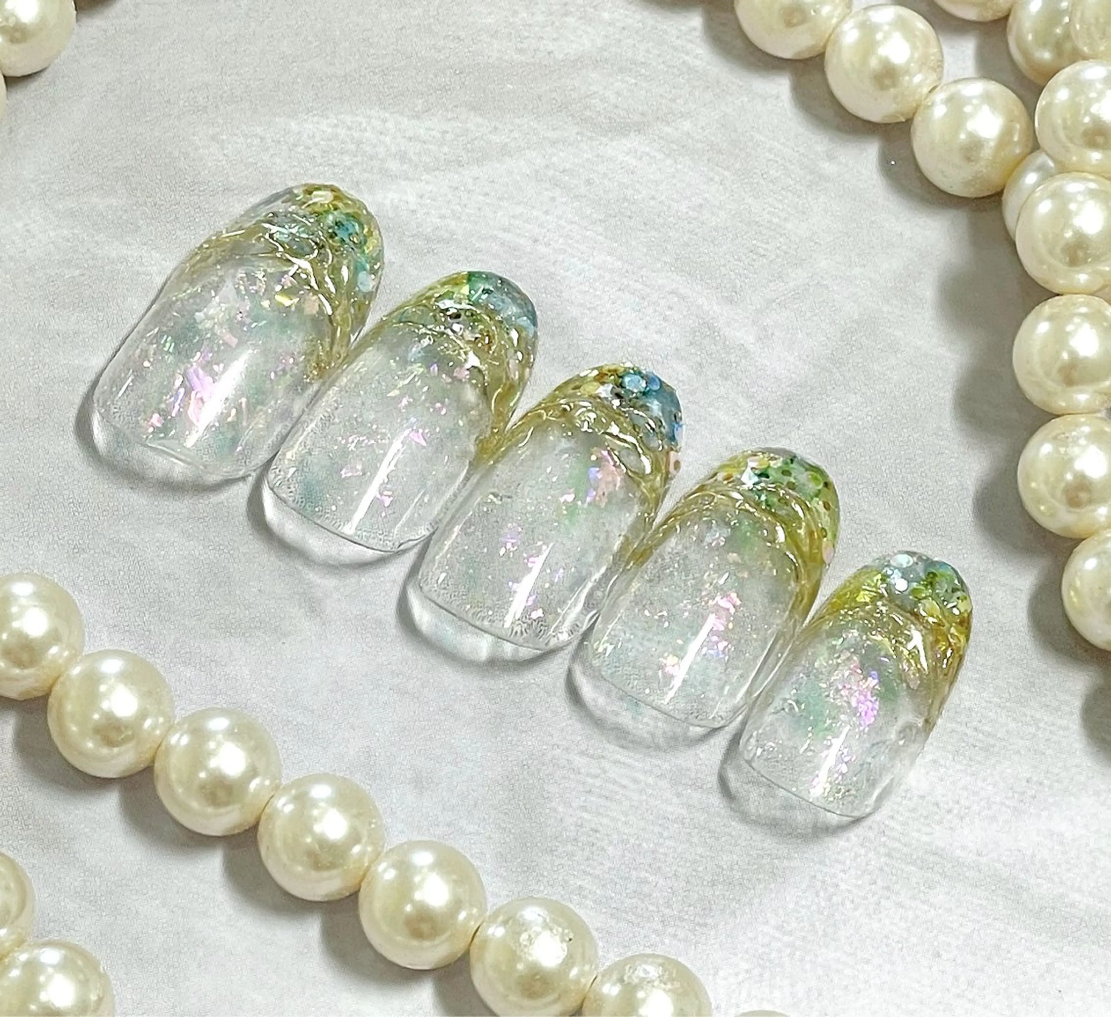 ミディアム BURGUNDY 🌹eriのネイルデザイン