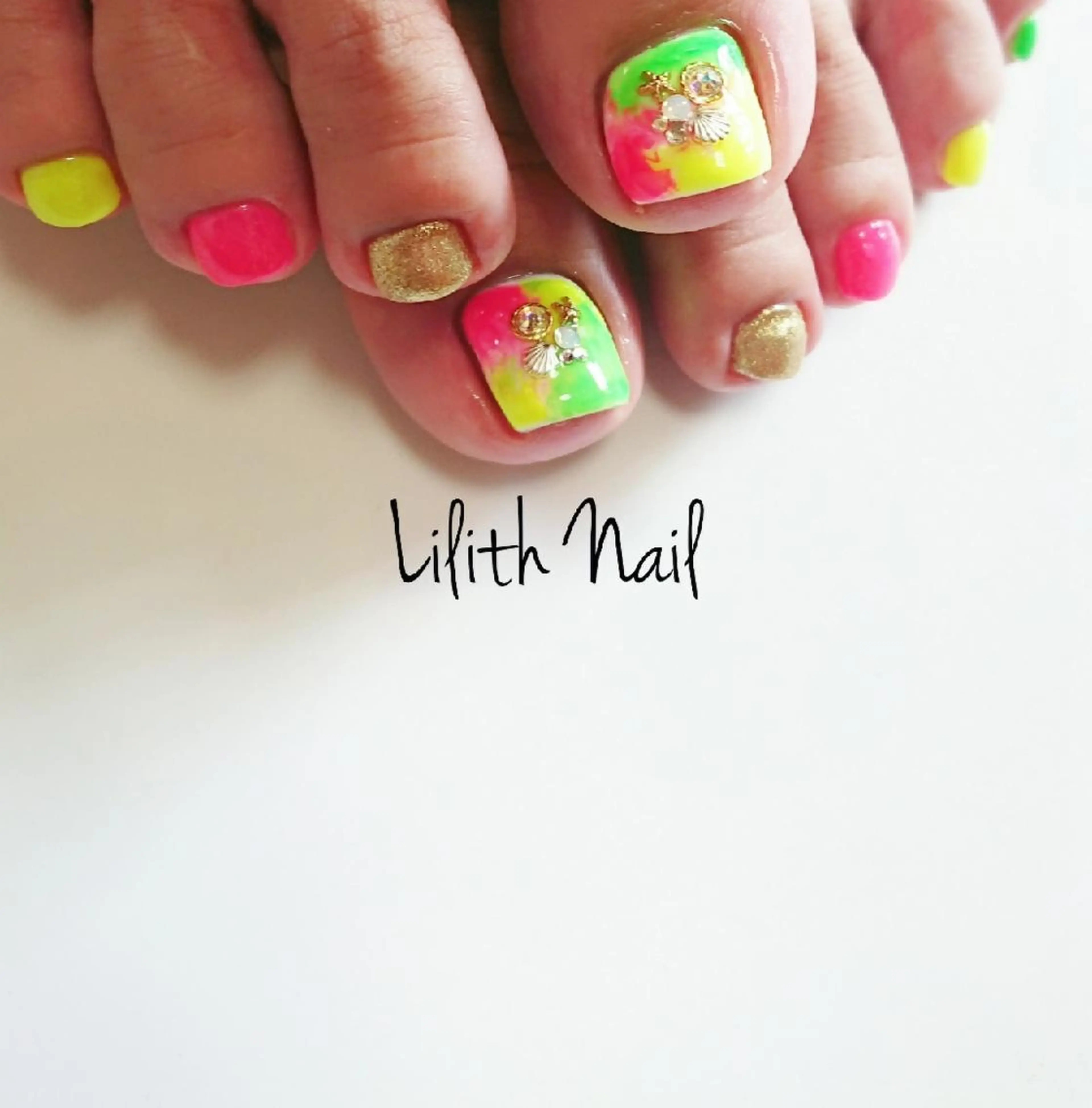 ネイル アートネイル フットネイル Lilith Nailのネイルデザイン