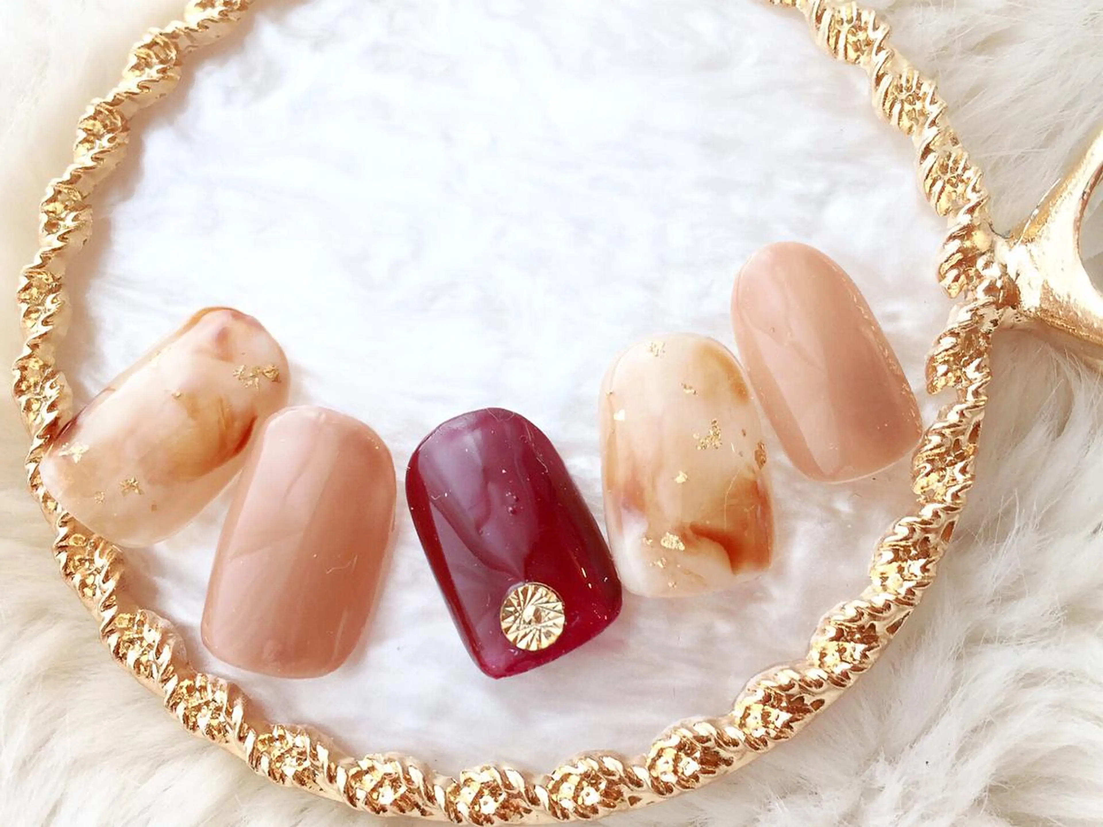 ネイル Viseo《6週間 長持ちパラジェル》のネイルデザイン