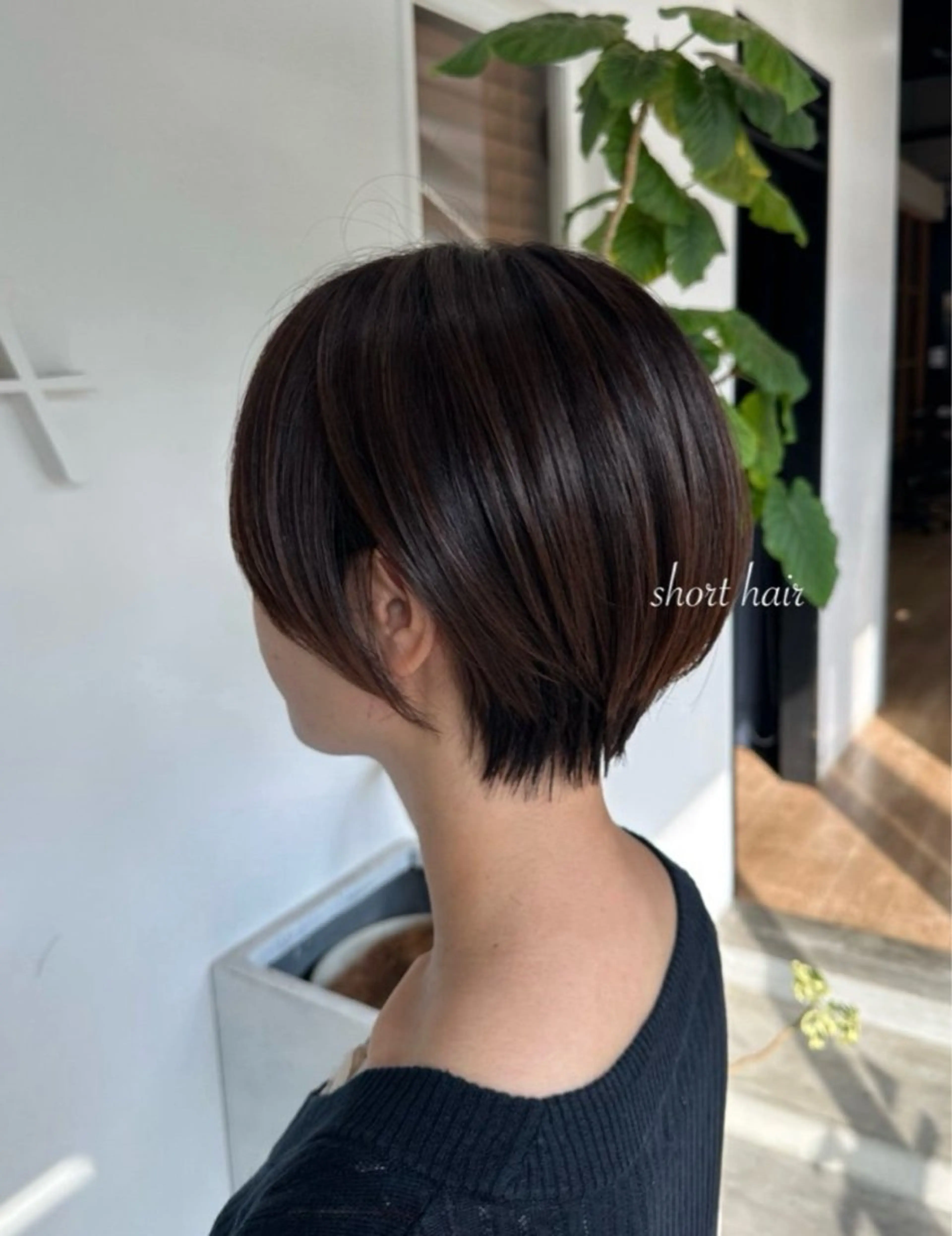 ショート ショートヘア カット ツヤ感オリーブカラー /mei✨️のヘアスタイル