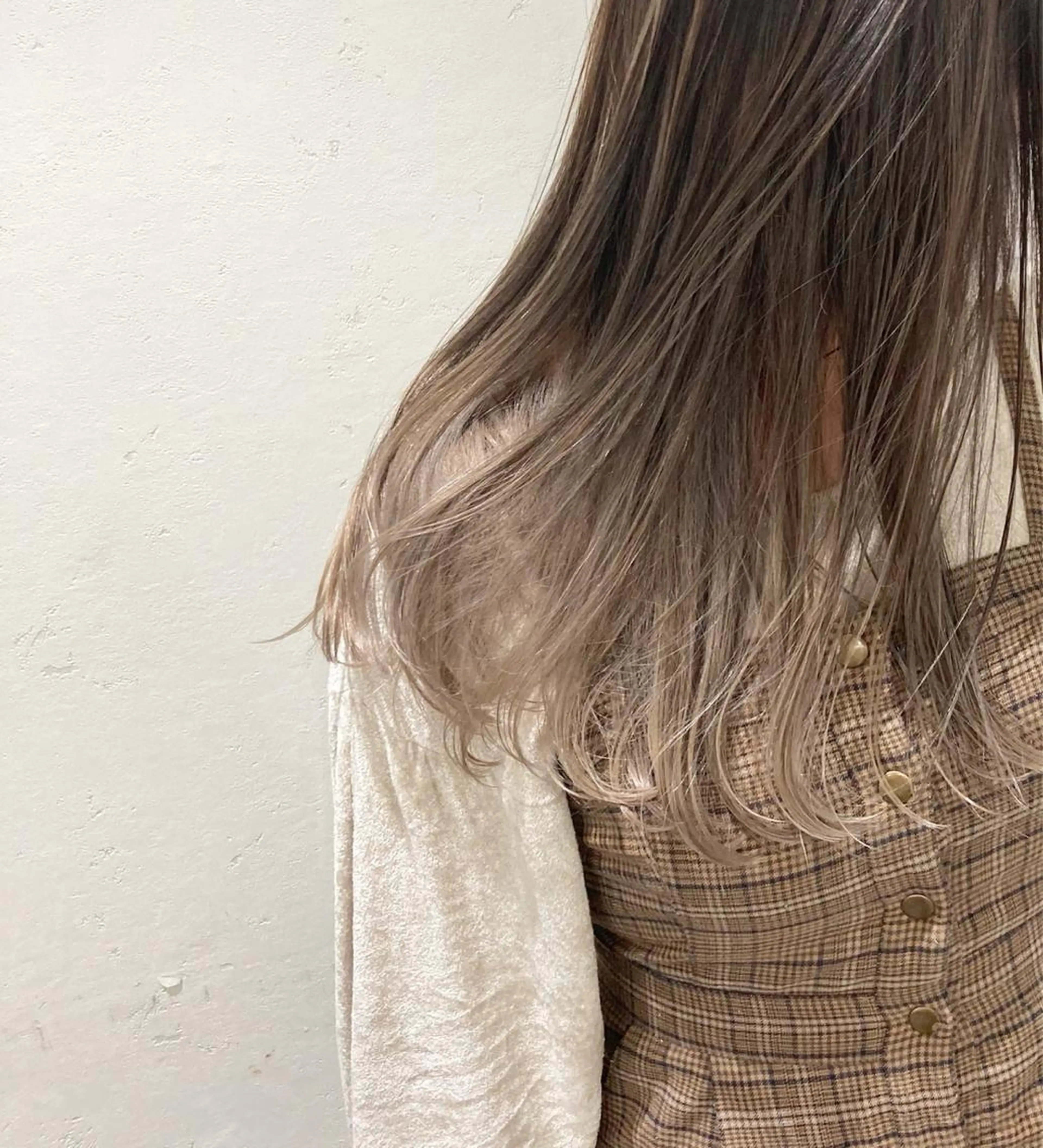 セミロング カラー ➖石江 雷蔵➖のヘアスタイル