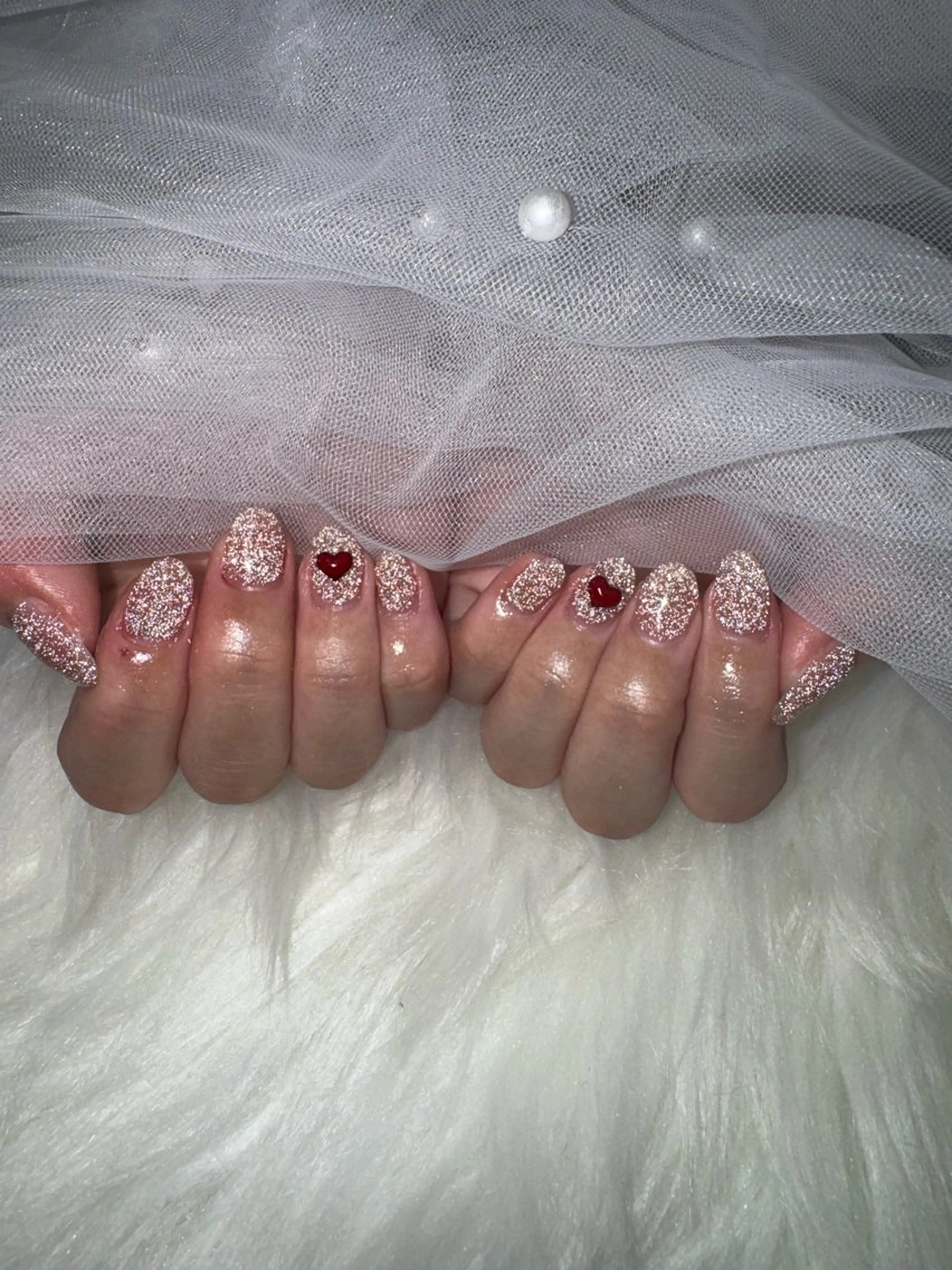 ネイル フラッシュネイル ハート 韓国ネイル バレンタイン ワンホンネイル ハンドネイル K&R Nail所属・Nail Salon K&Rのネイルデザイン