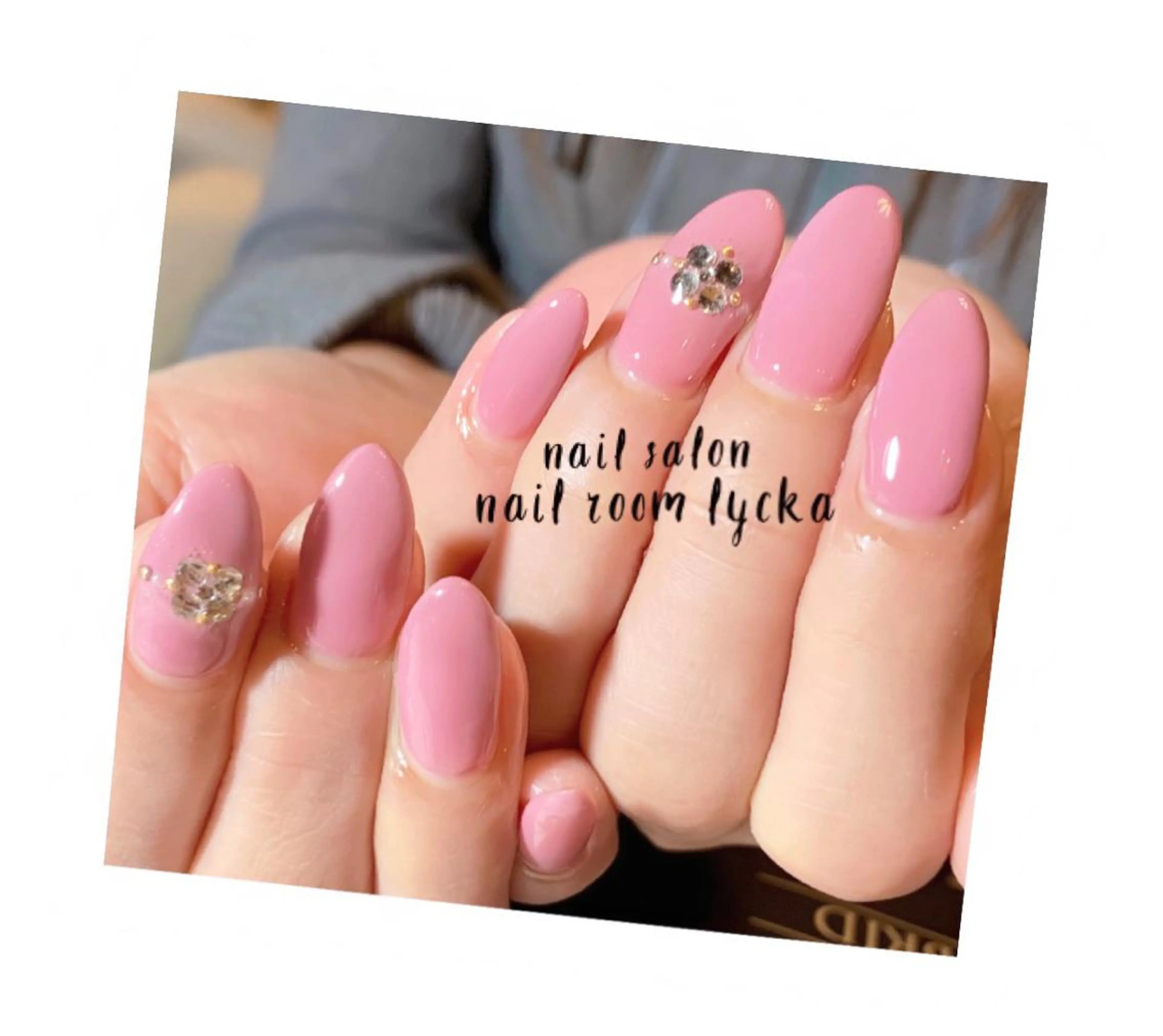 ネイル ﾈｲﾙﾙｰﾑﾘｯｶ 𝐦𝐚𝐲𝐮のネイルデザイン