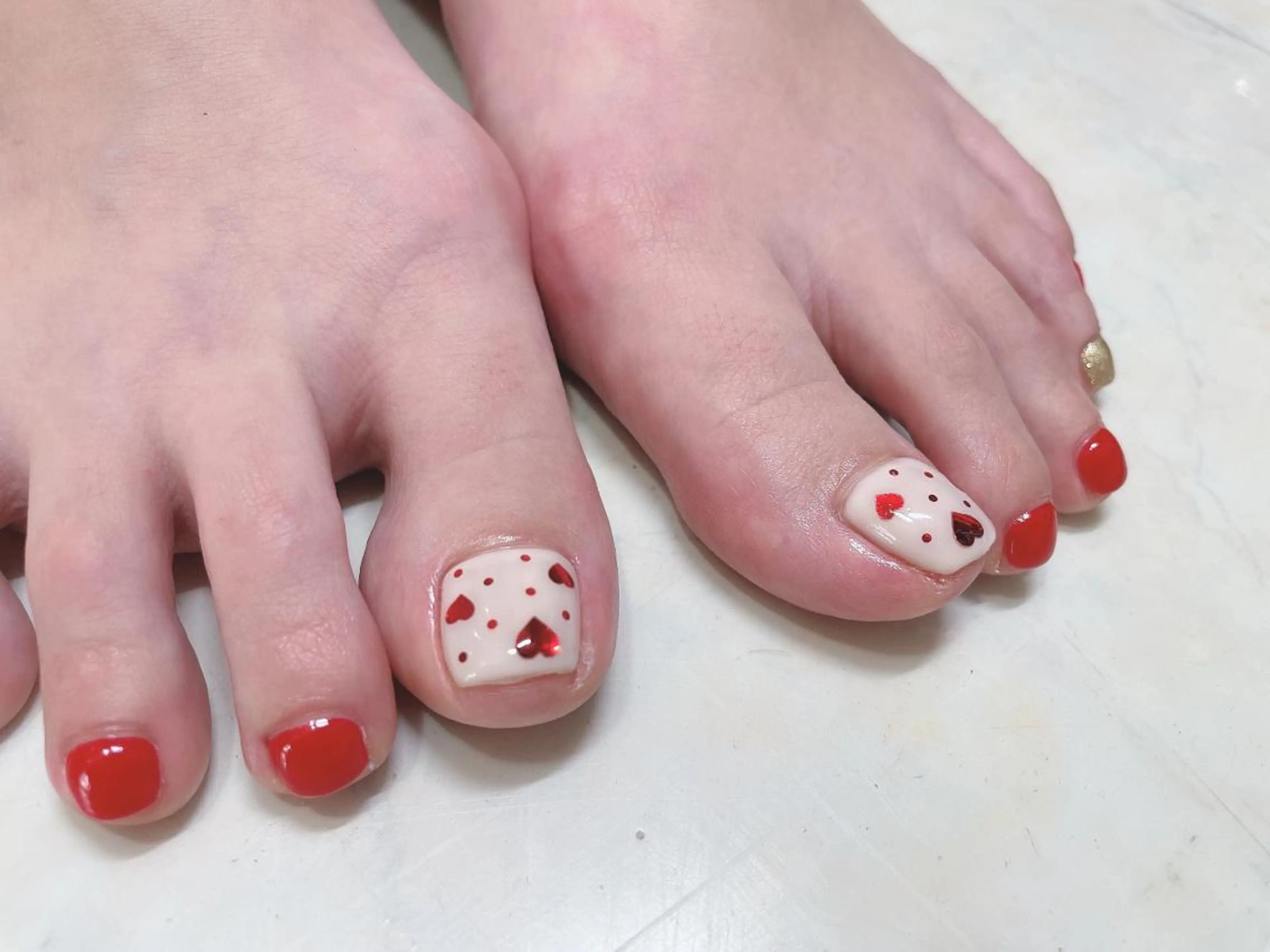 フットネイル当店サンプルからお選びいただけます！オフありでも対応可！の写真