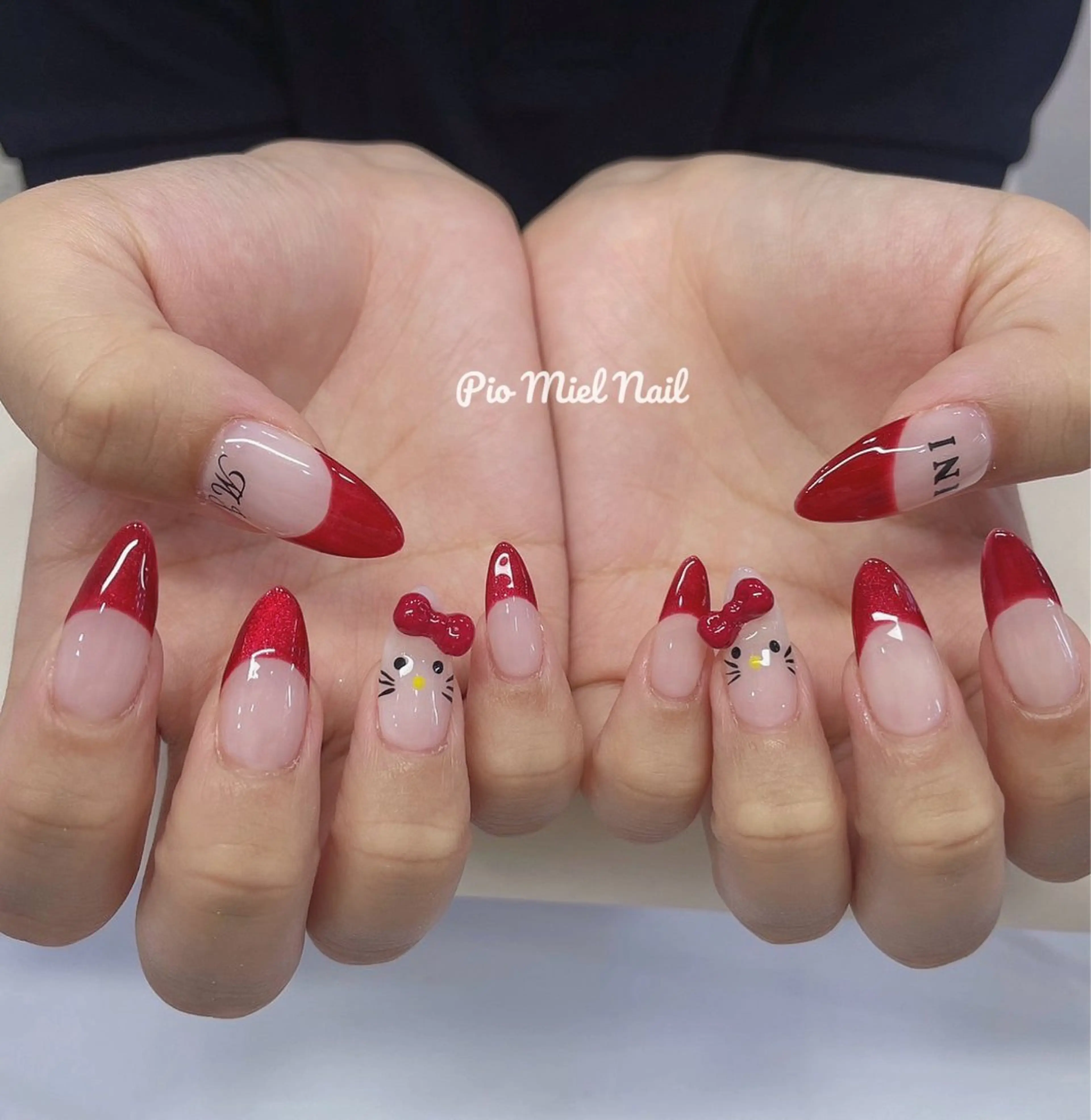 ミディアム 韓国風ヘア Pio Mielのネイルデザイン