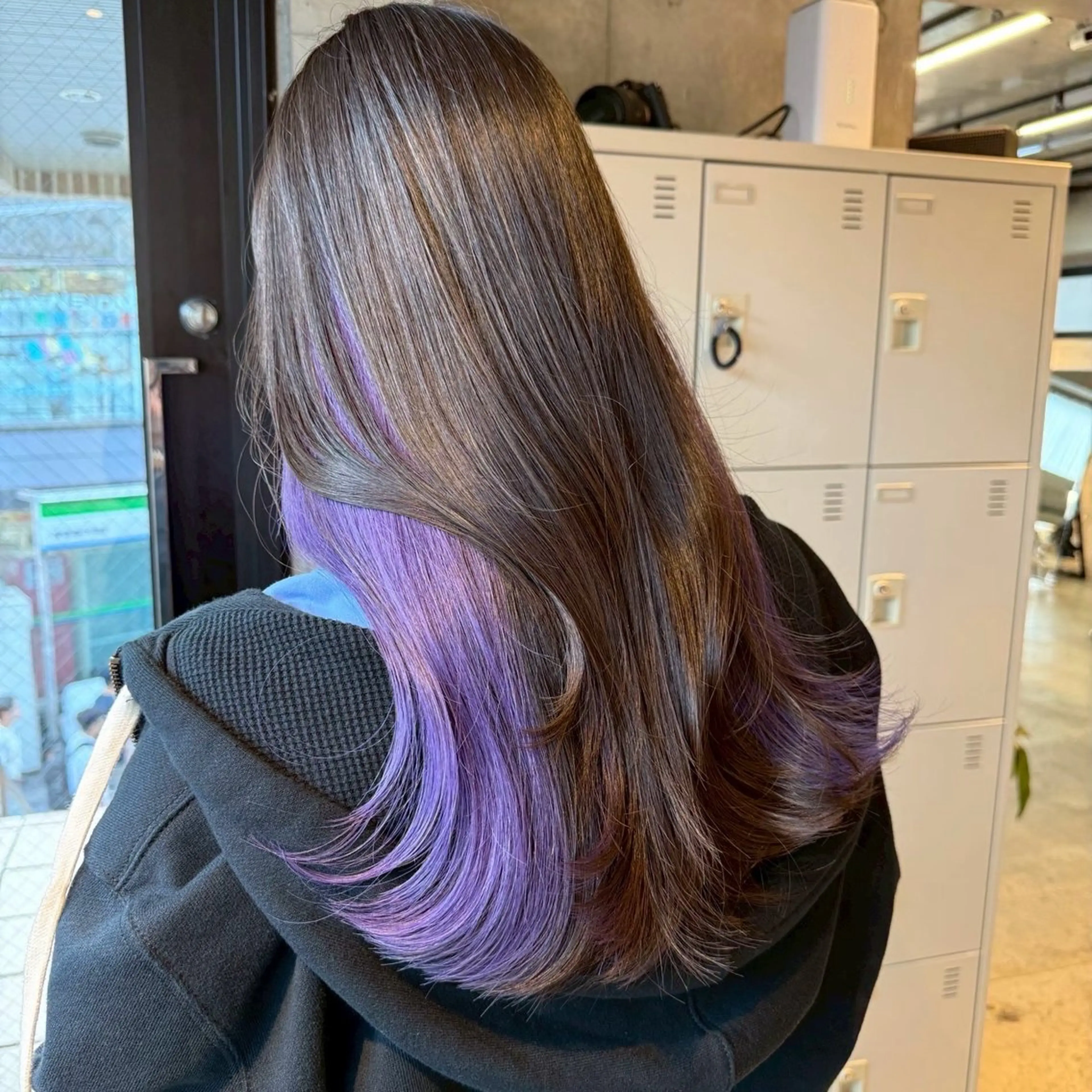 ロング カラー 透明感カラー オレンジ 縮毛矯正 ヘアカラー トリートメント AIN.ANLY 明治神宮前所属・ムツキ/品のある 艶カラー/縮毛矯正のヘアスタイル