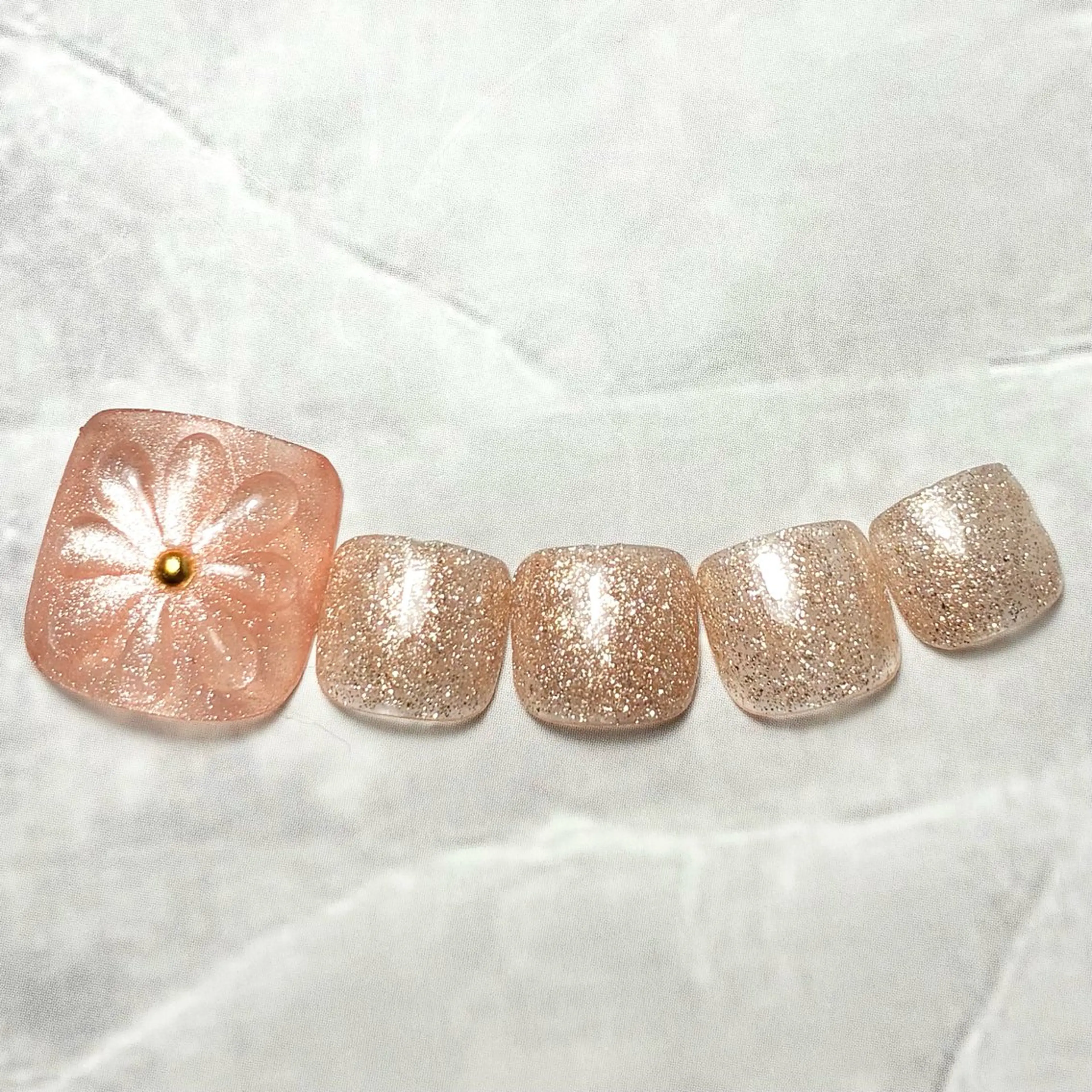 ネイル フットネイル nailsalon liccáのネイルデザイン