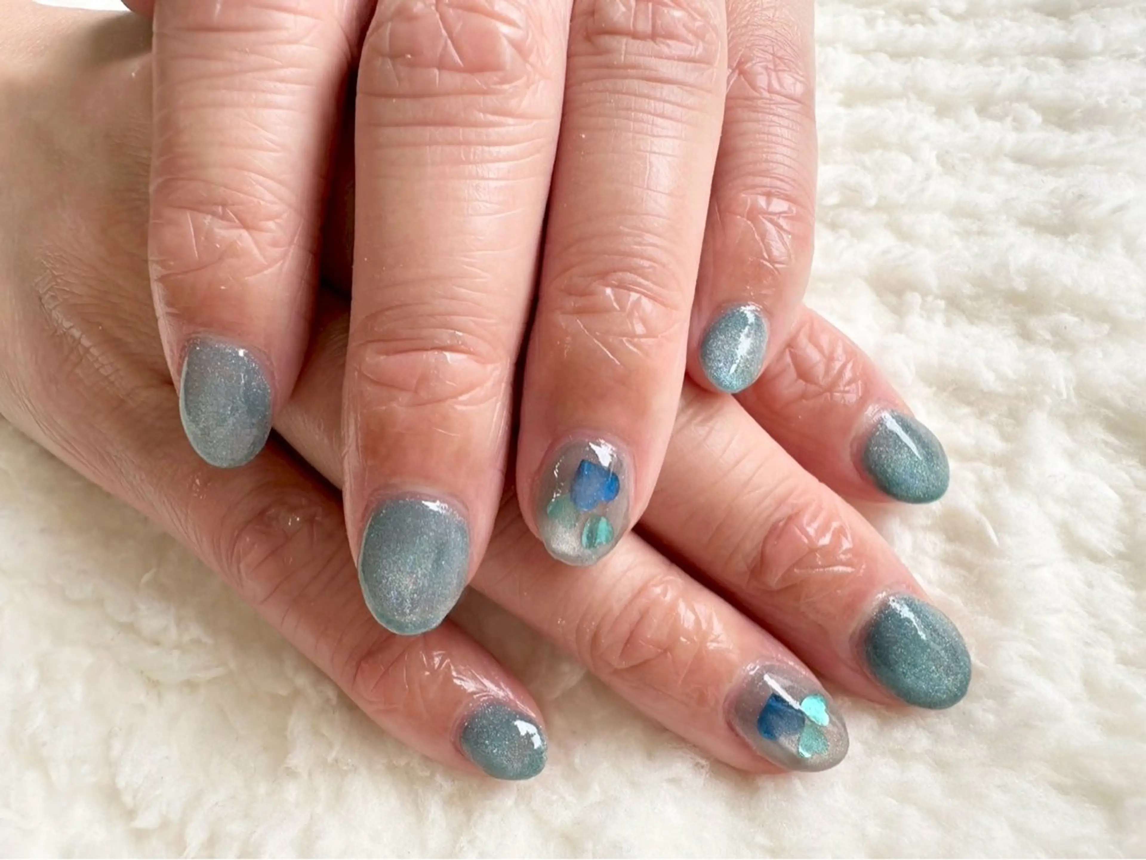 ネイル ブルー ハート マグネットネイル くぼ あやののネイルデザイン