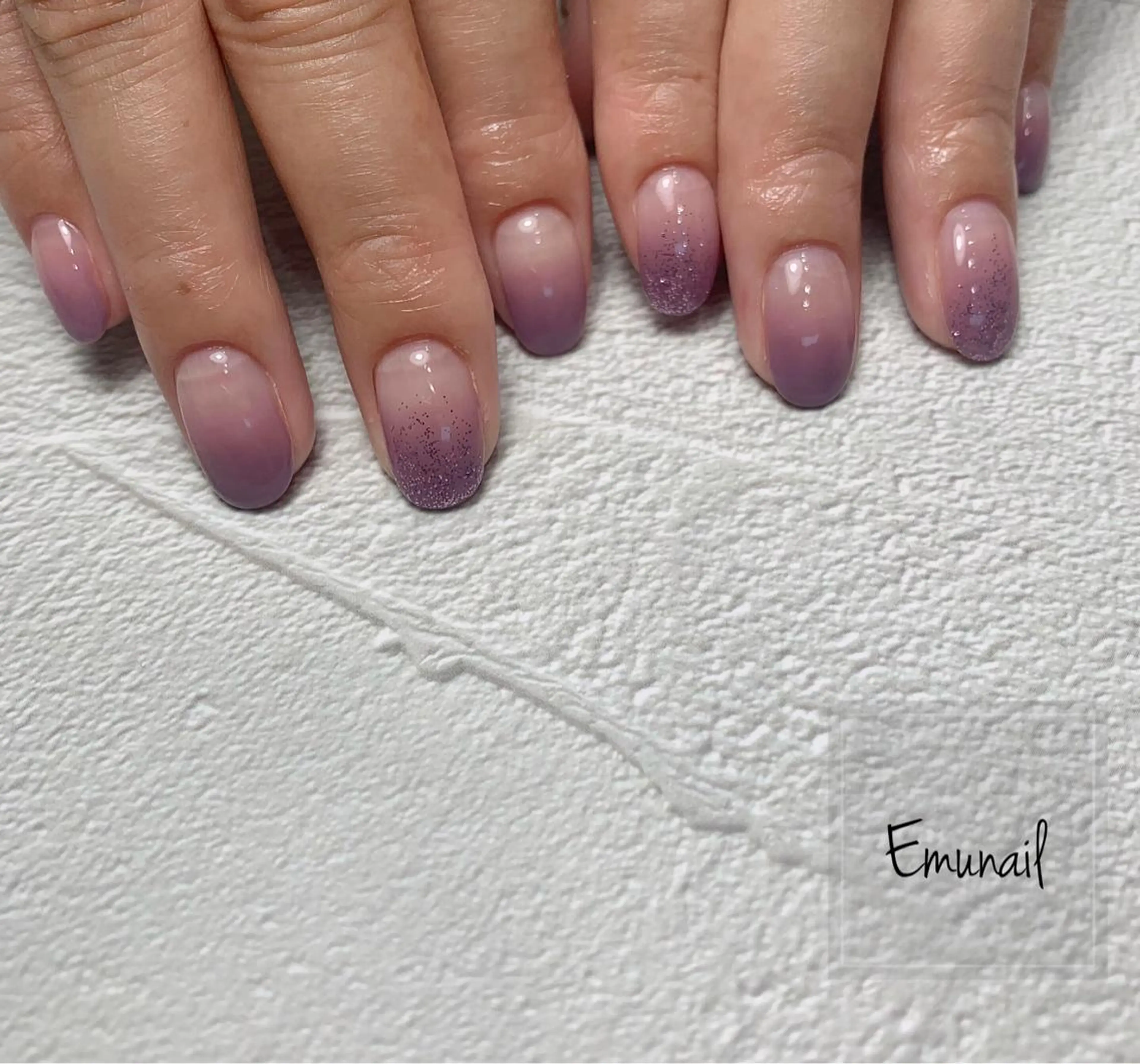 ネイル ラメ(グリッター) Emu Nailのネイルデザイン