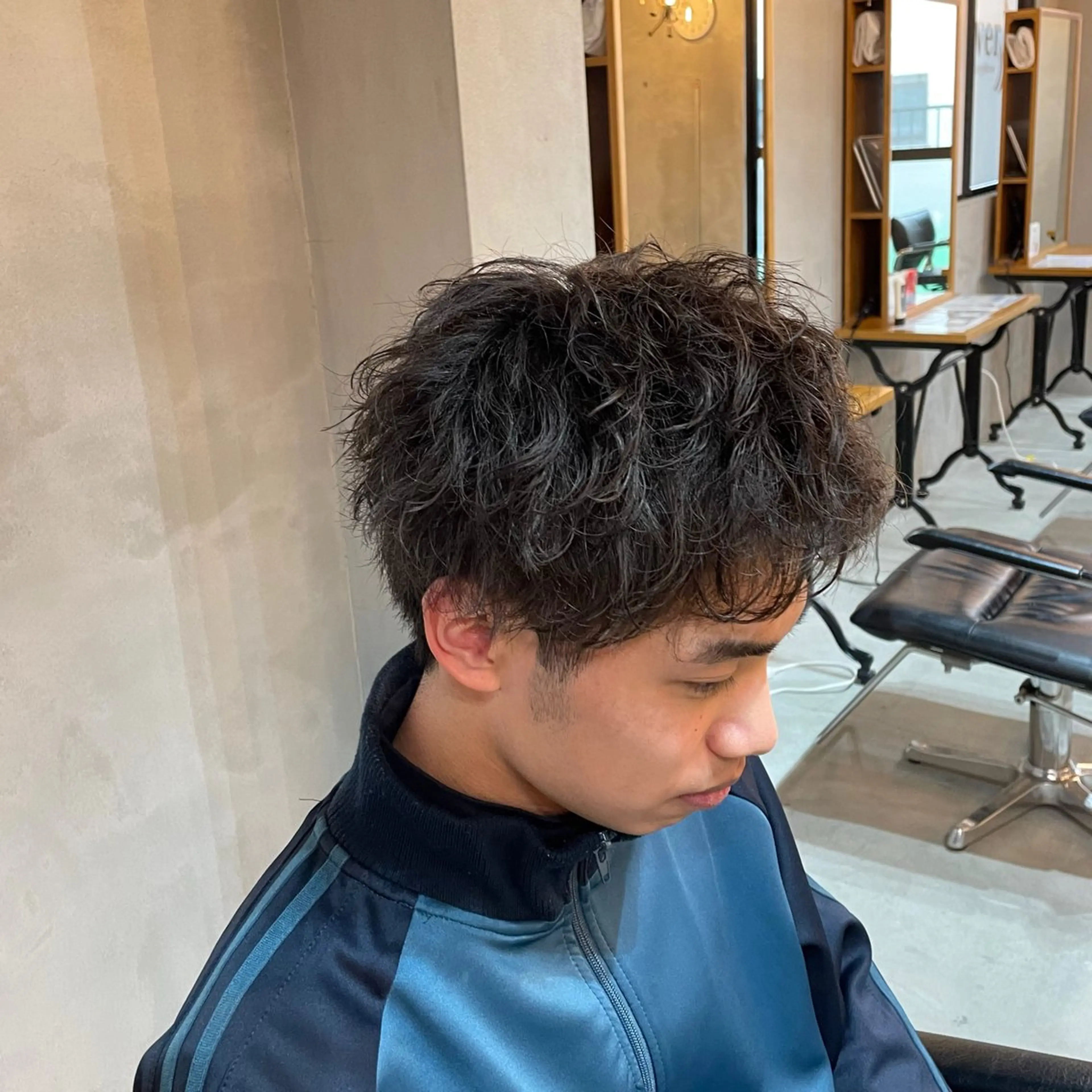 ショート パーマ メンズ シャドウパーマ/縦落 ちパーマ 大久保拓実のヘアスタイル