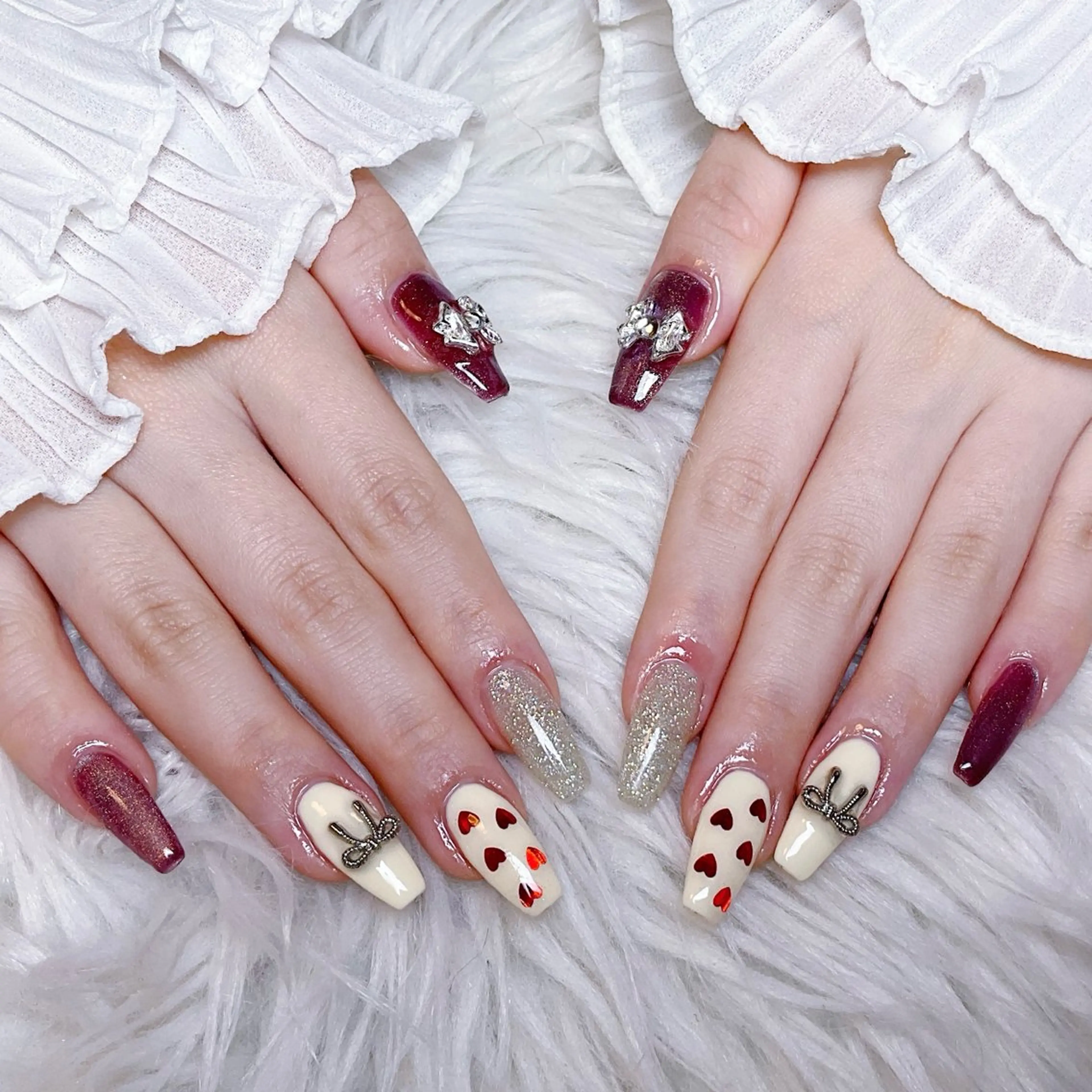 ネイル ハンドネイル 🍭Yun nail hyejin🌸のネイルデザイン