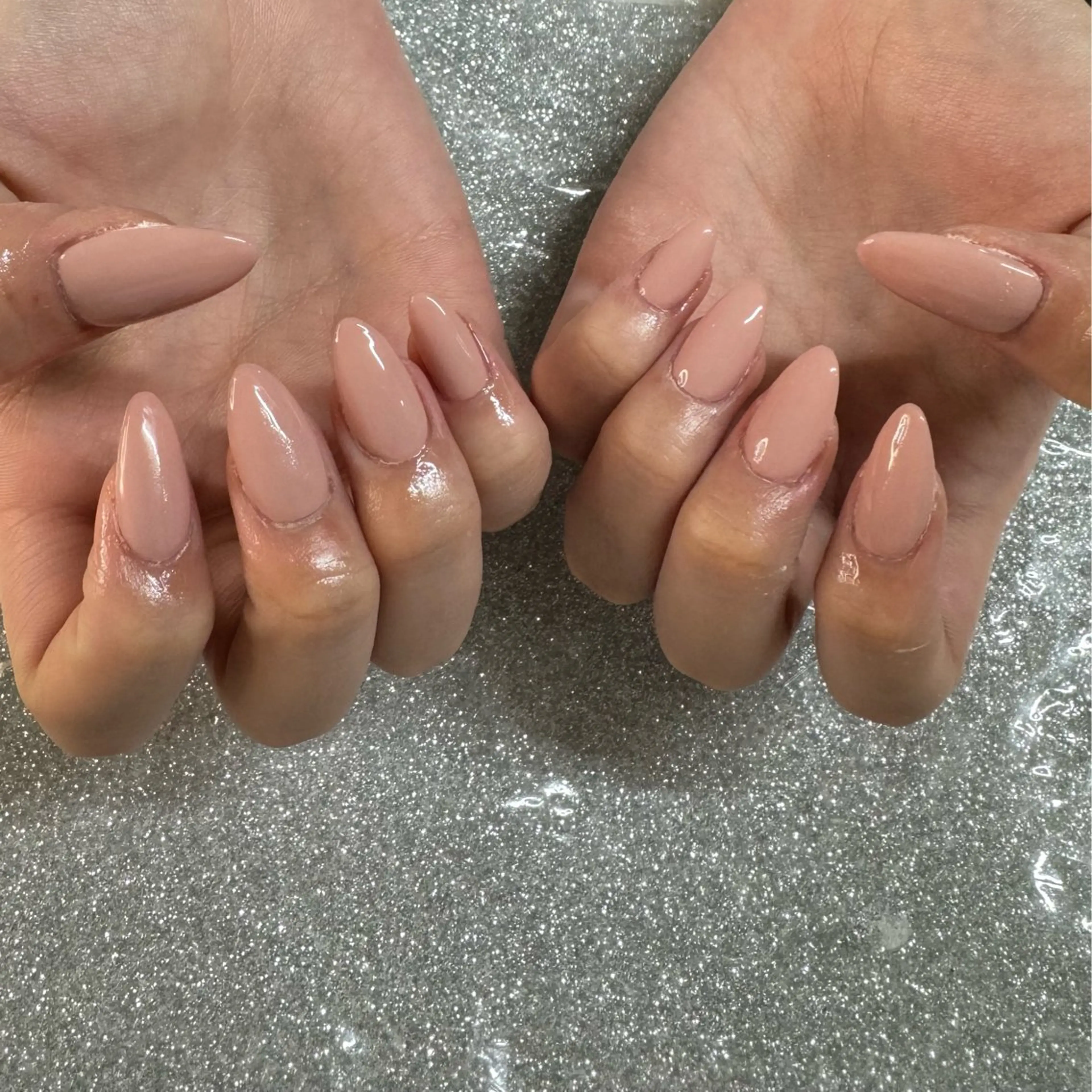 ネイル ハンドネイル VIERU 🌈🎀💖のネイルデザイン