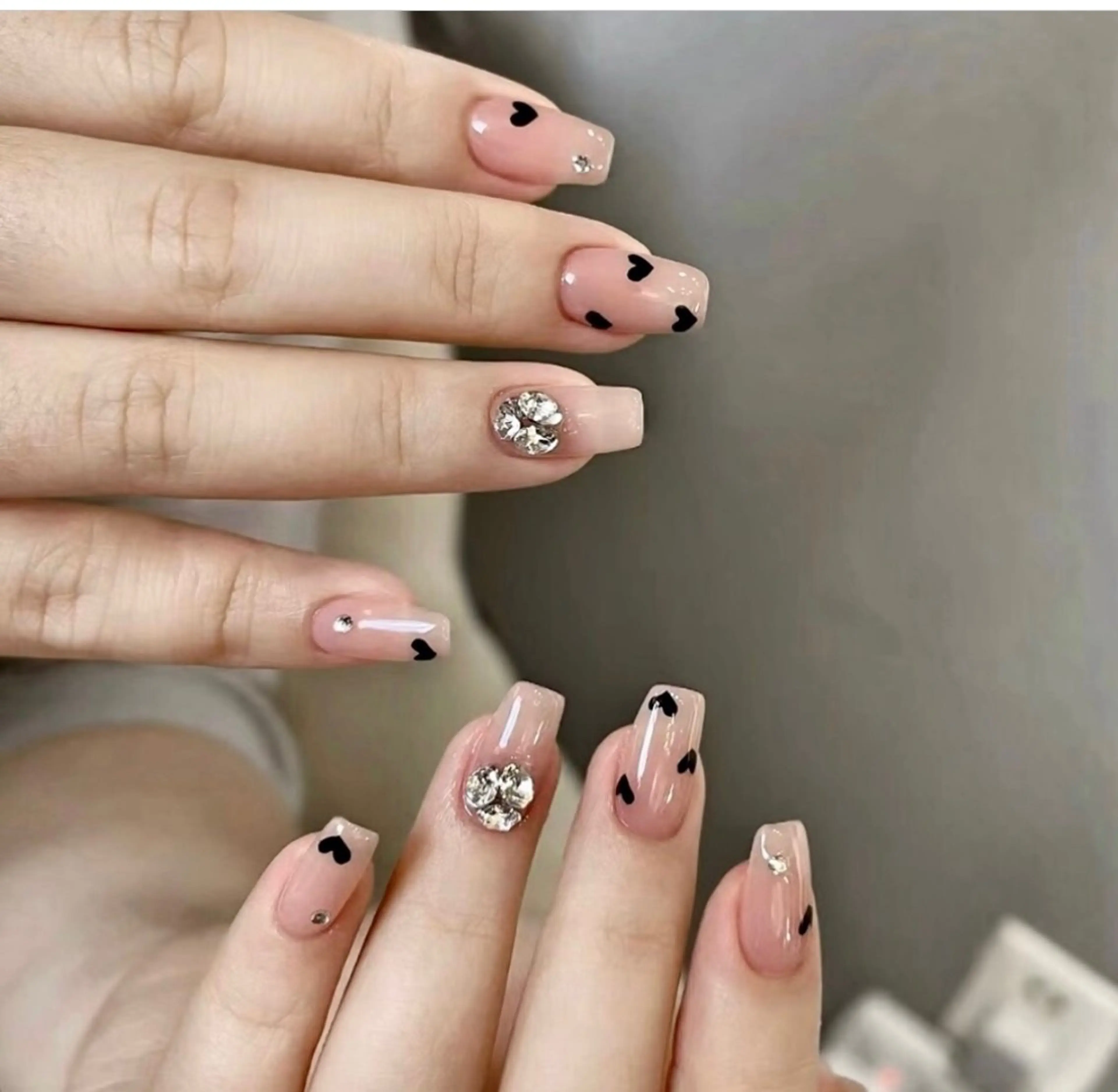 ネイル ハンドネイル エリ🫧 nail池袋東口のネイルデザイン