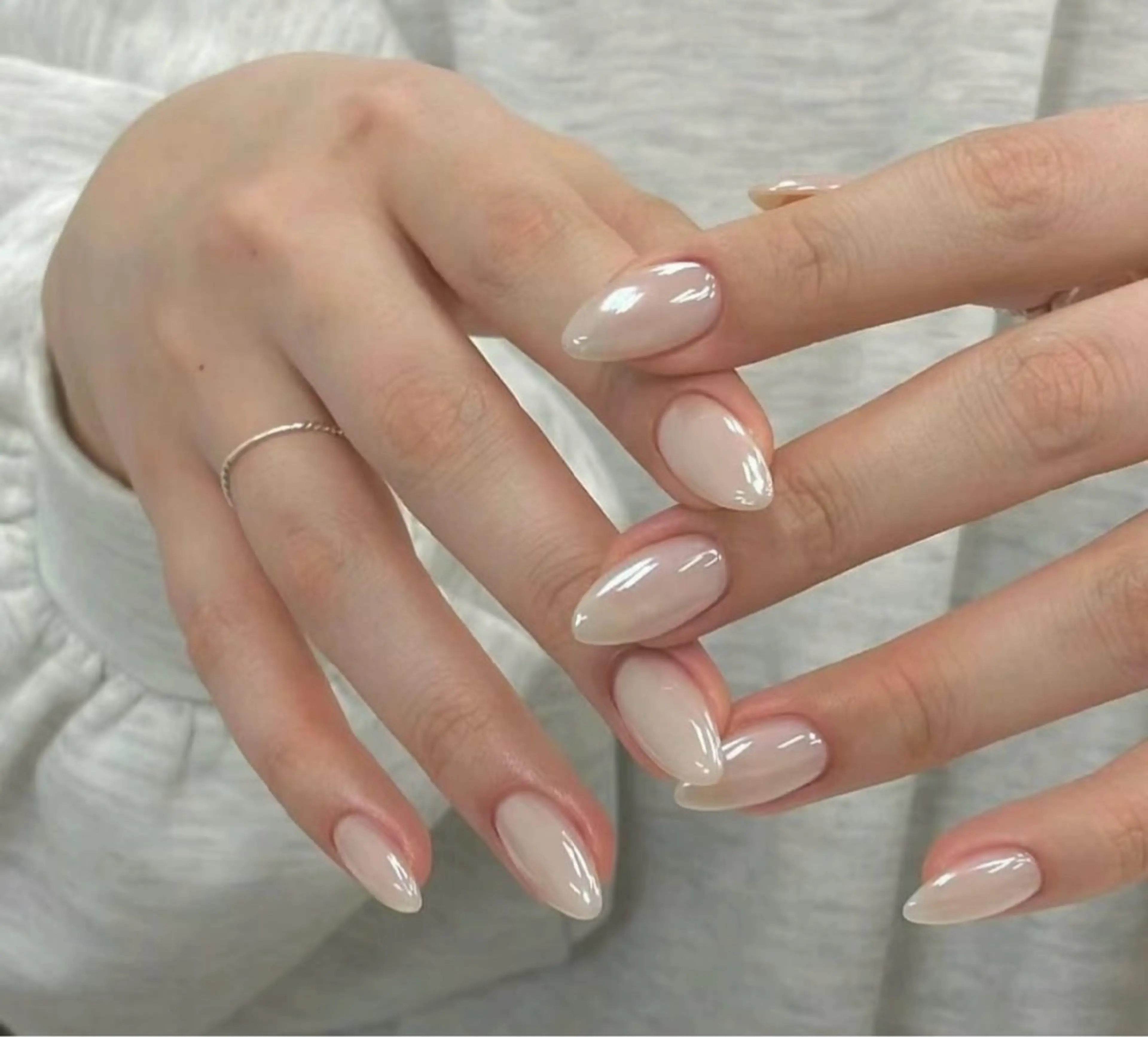 ミディアム めぐみのネイルサロン スタッフ練習のネイルデザイン