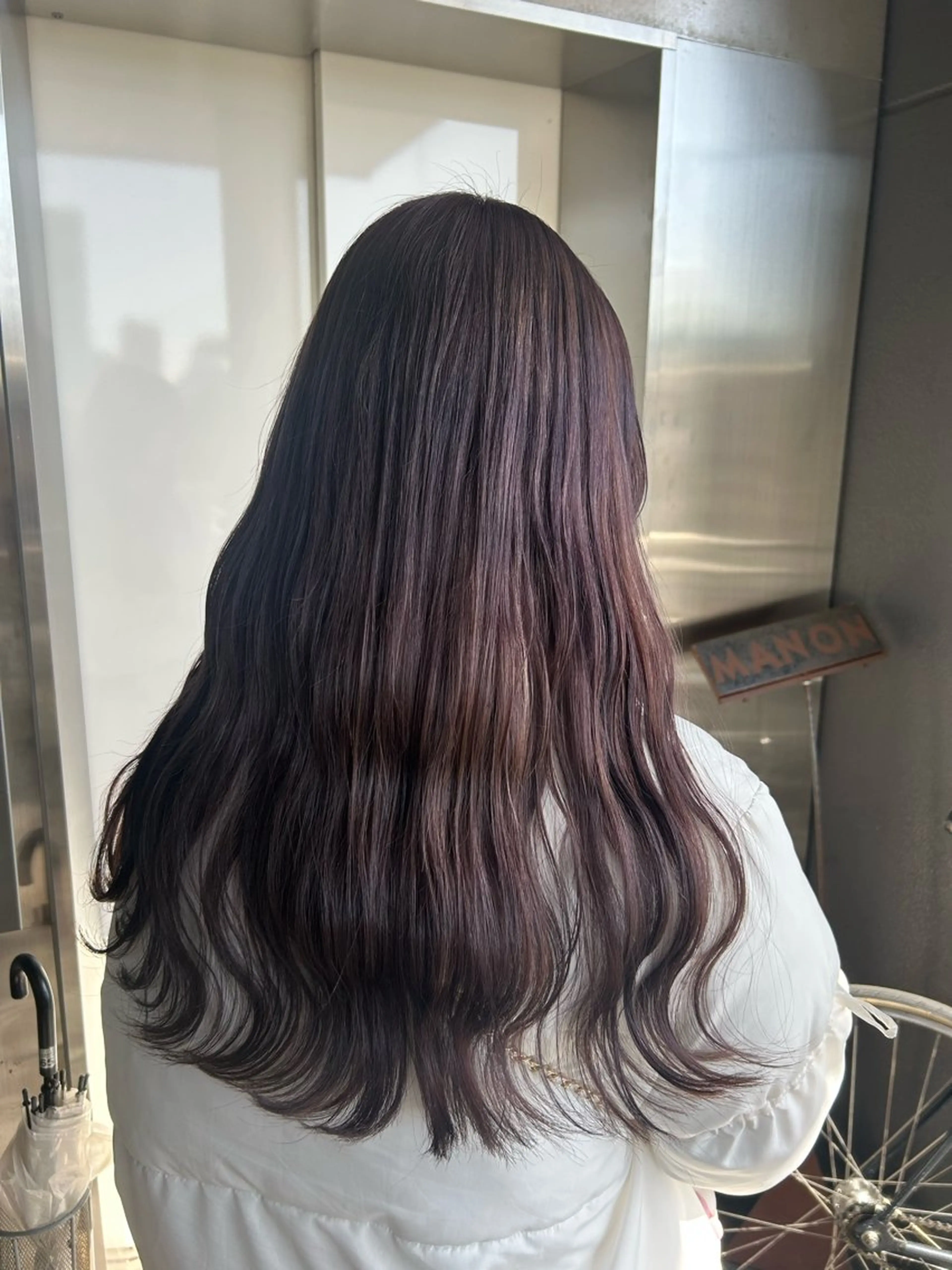 ロング カラー グレージュ ラベンダーカラー ラベンダーグレージュ ラベンダーグレー ヘアカラー トリートメント 滝本 和叶のヘアスタイル