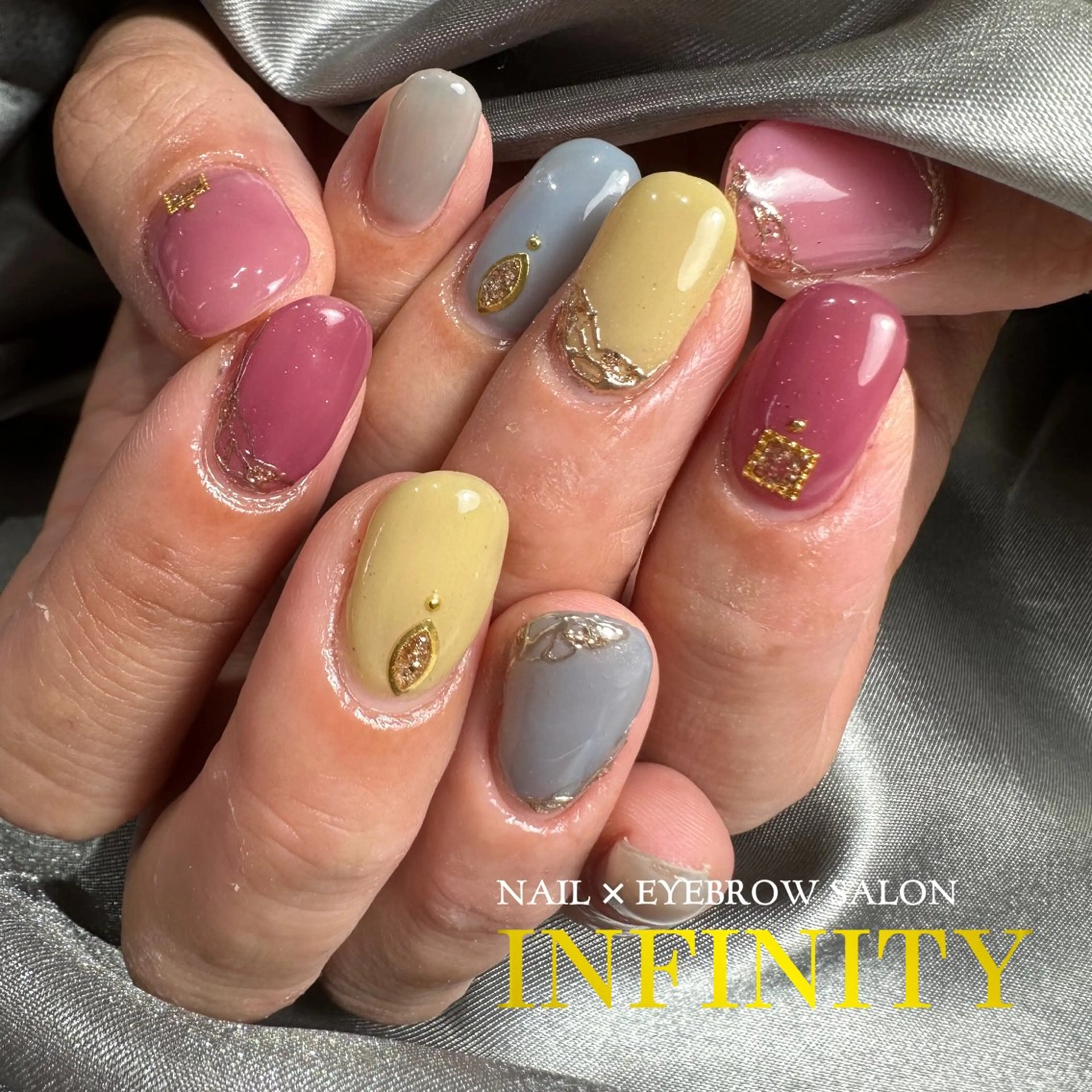 ネイル ワンカラーネイル ハンドネイル INFINITY Sachiのネイルデザイン
