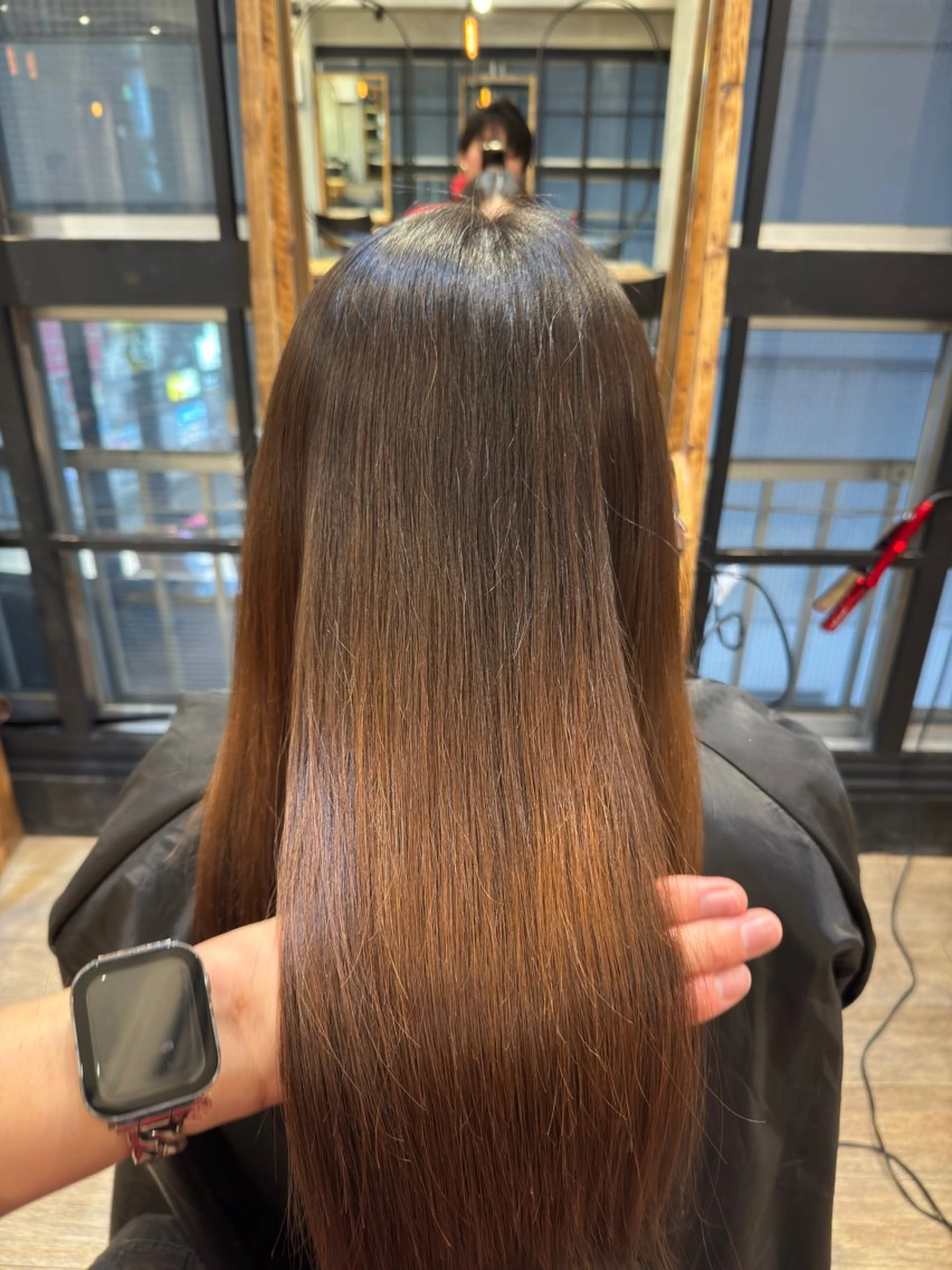 ミディアム 立川/レイヤー/ 複雑履歴/ 西川翔真のヘアスタイル