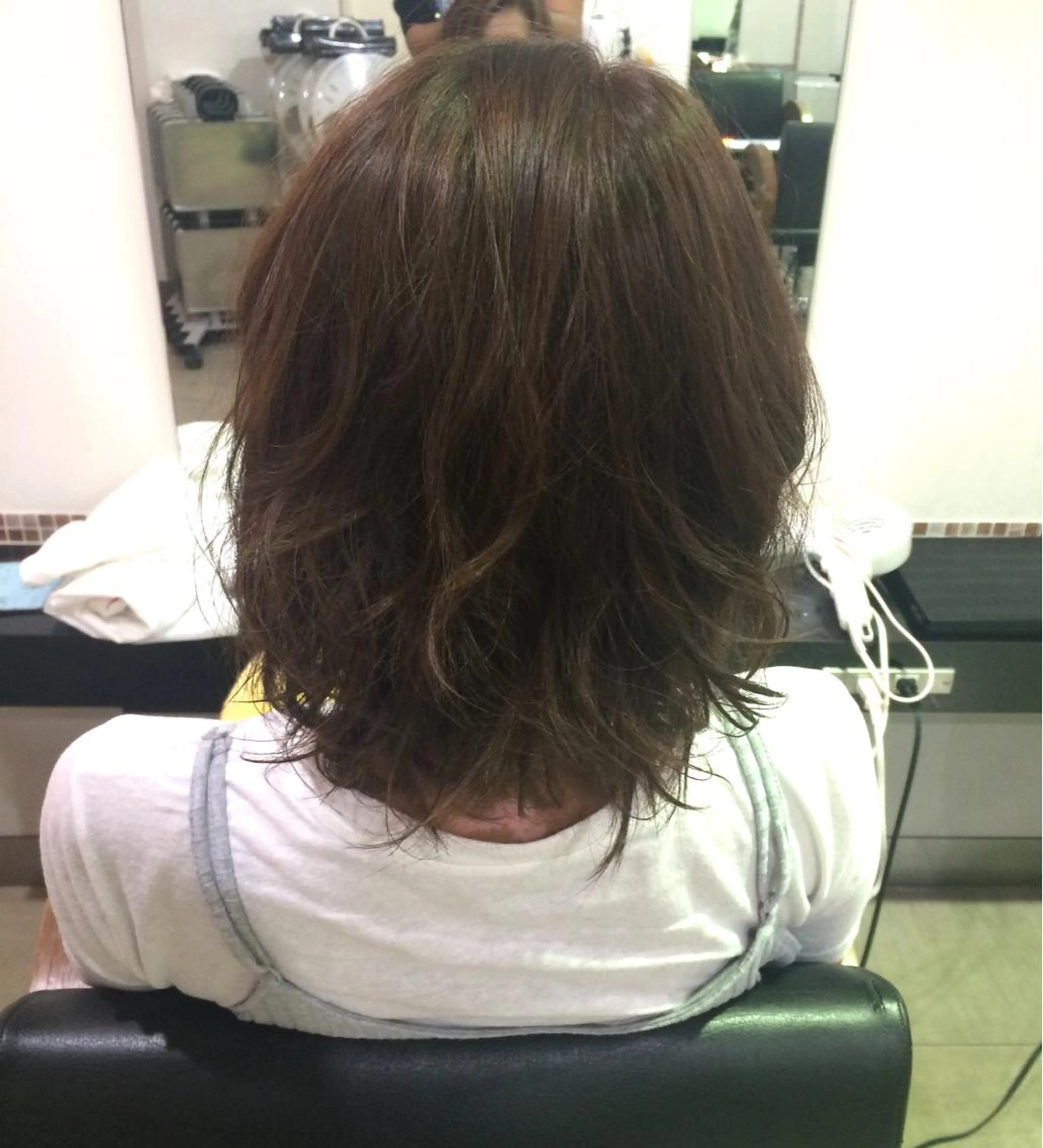ショート カラー ヘアアレンジ ブルーカラー ブルージュ 烏山 達也のヘアスタイル