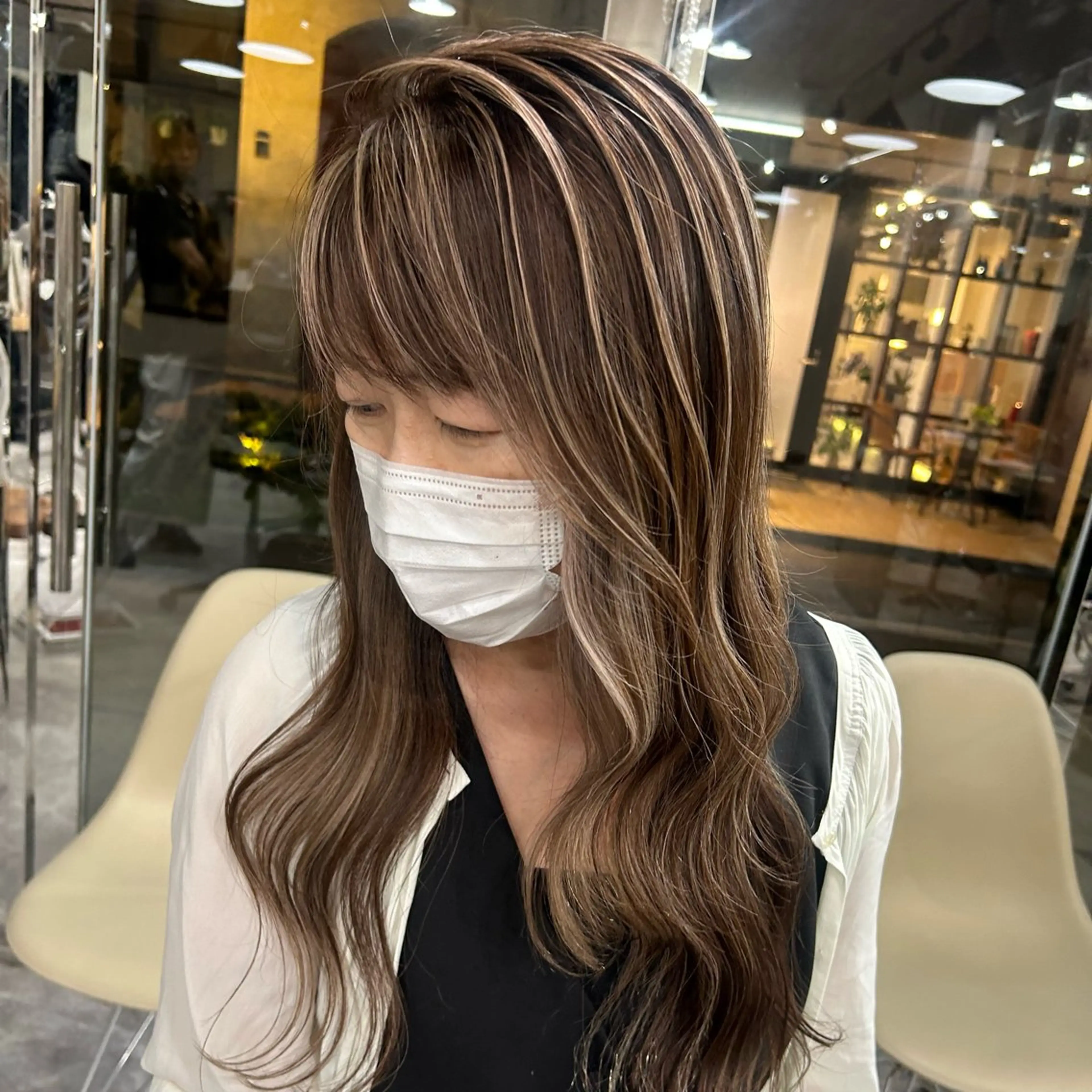 ミディアム さえ 大宮/ハイライトのヘアスタイル