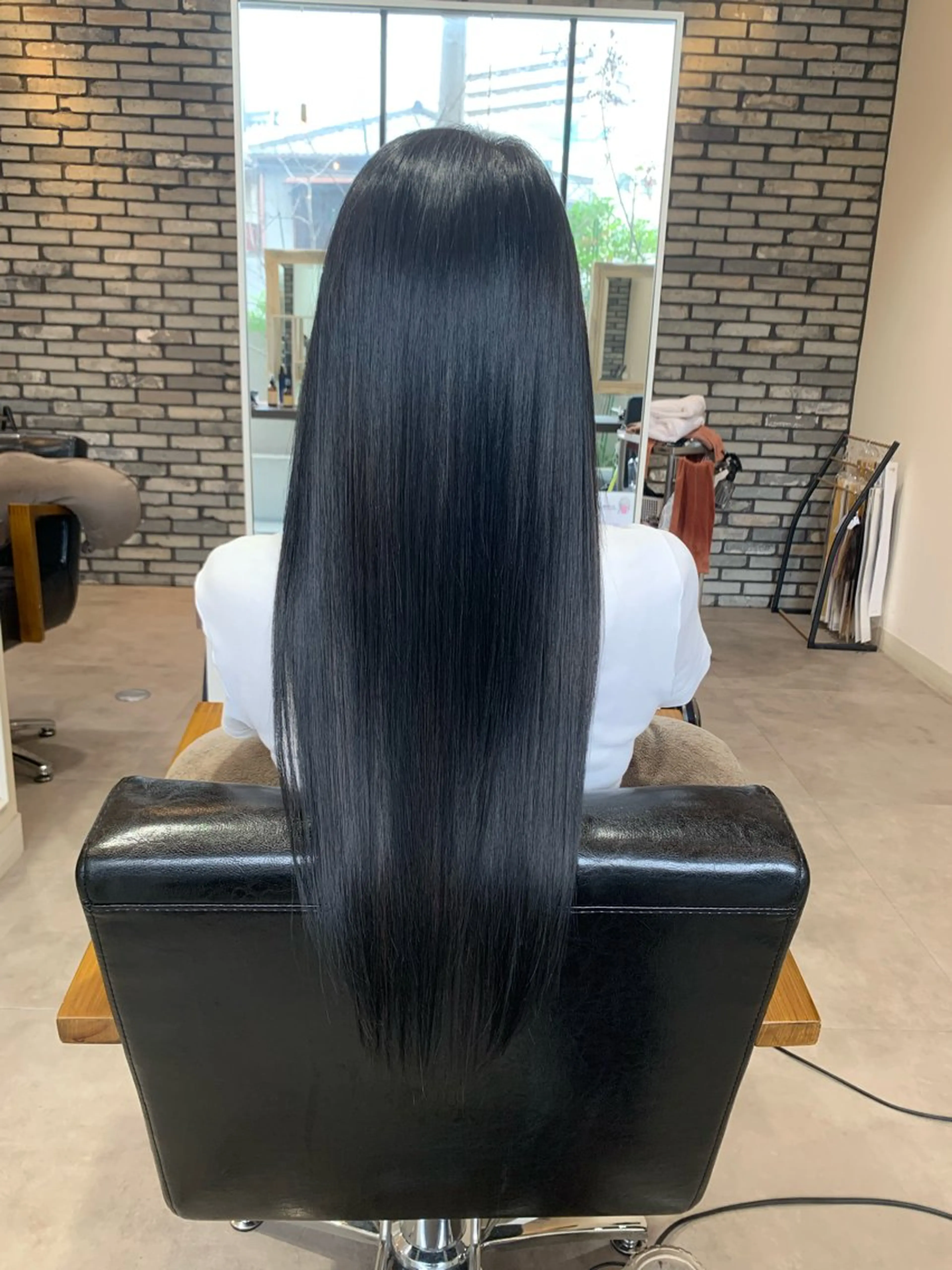 ロング カット 縮毛矯正 トリートメント 地毛風ストレート/ 髪質改善/榎本流行のヘアスタイル