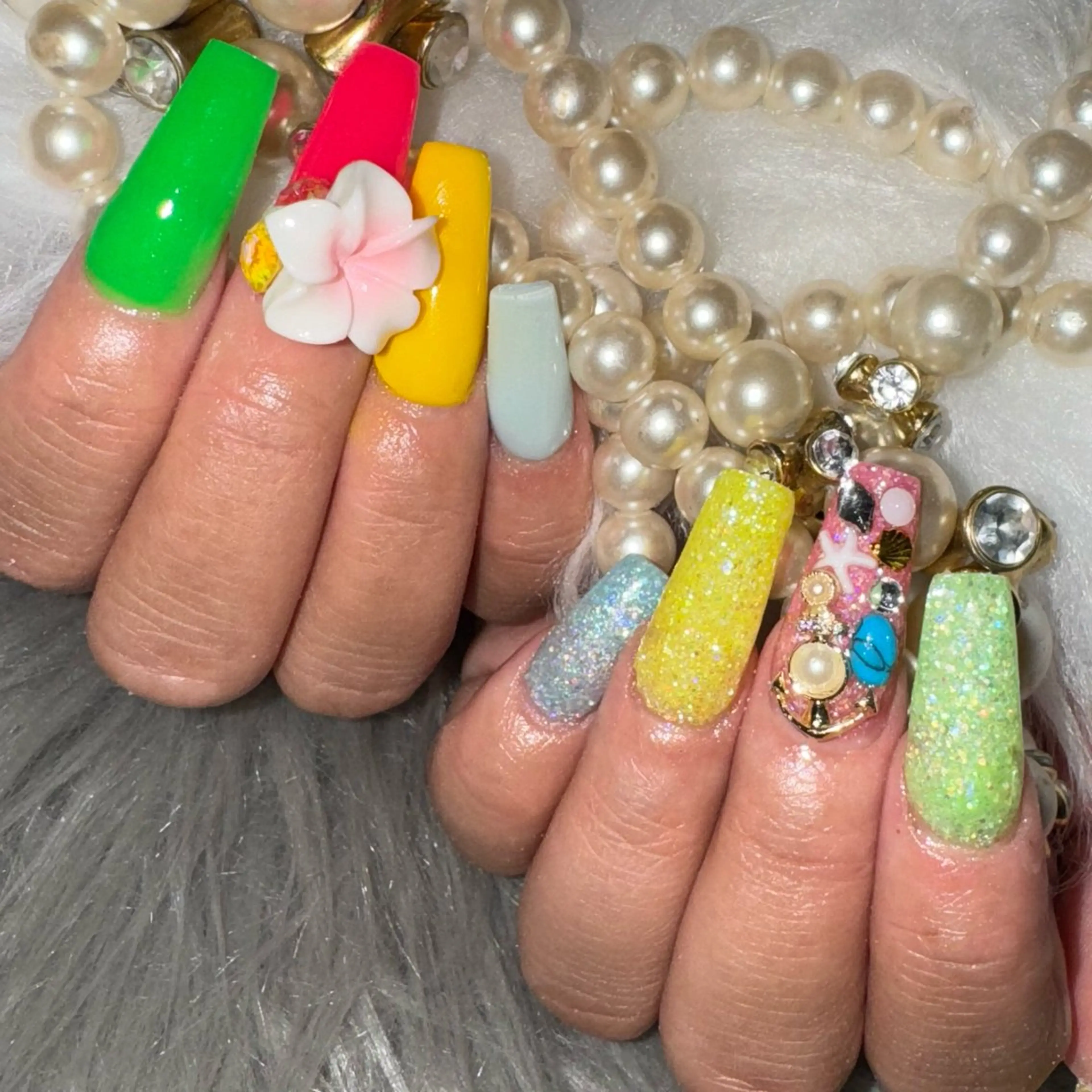 ネイル ハンドネイル Feel ‪‪☺︎‬Yuriaのネイルデザイン