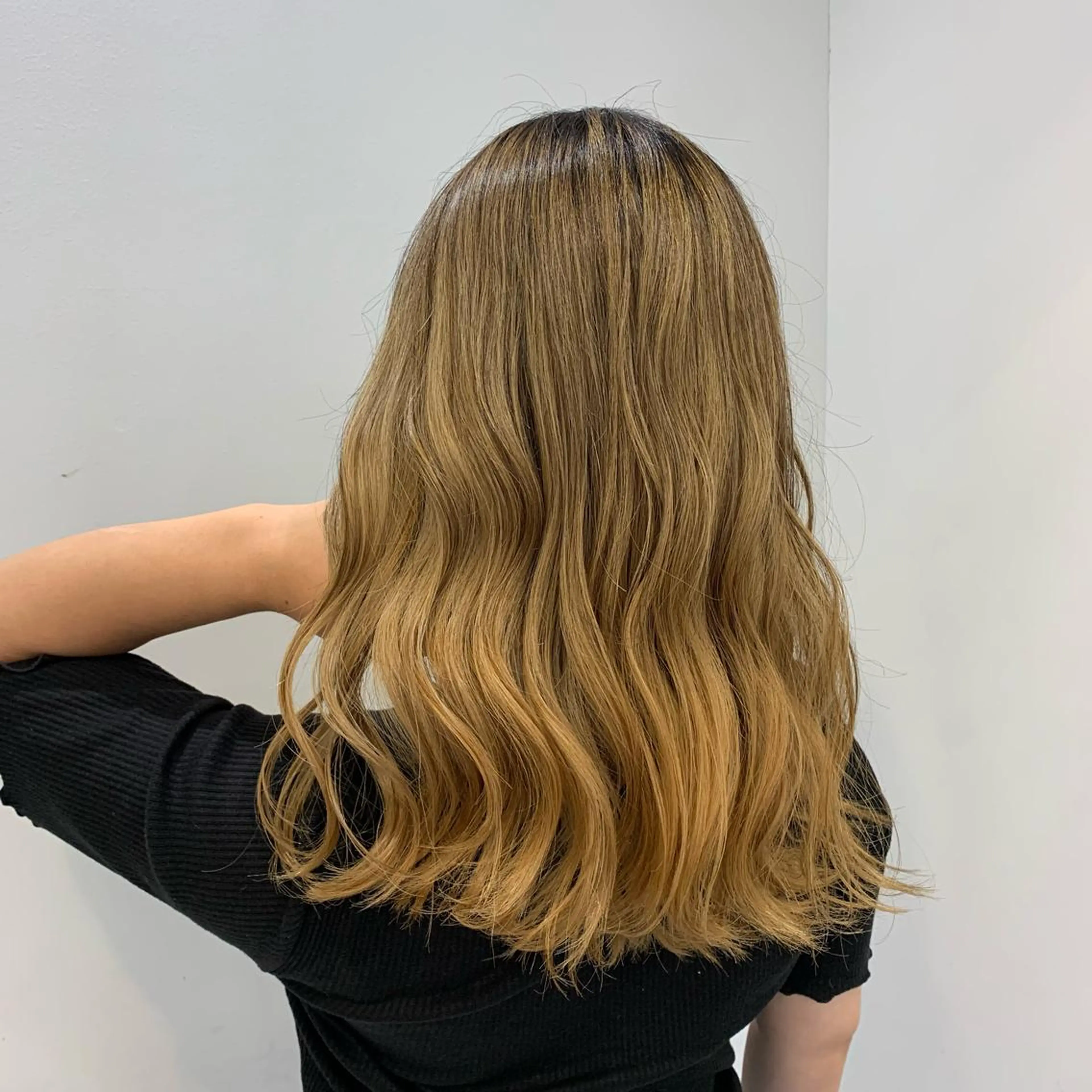 セミロング カット ヘアカラー 縮毛矯正 トリートメント 韓国風/髪質改善/ Kiyoraのヘアスタイル