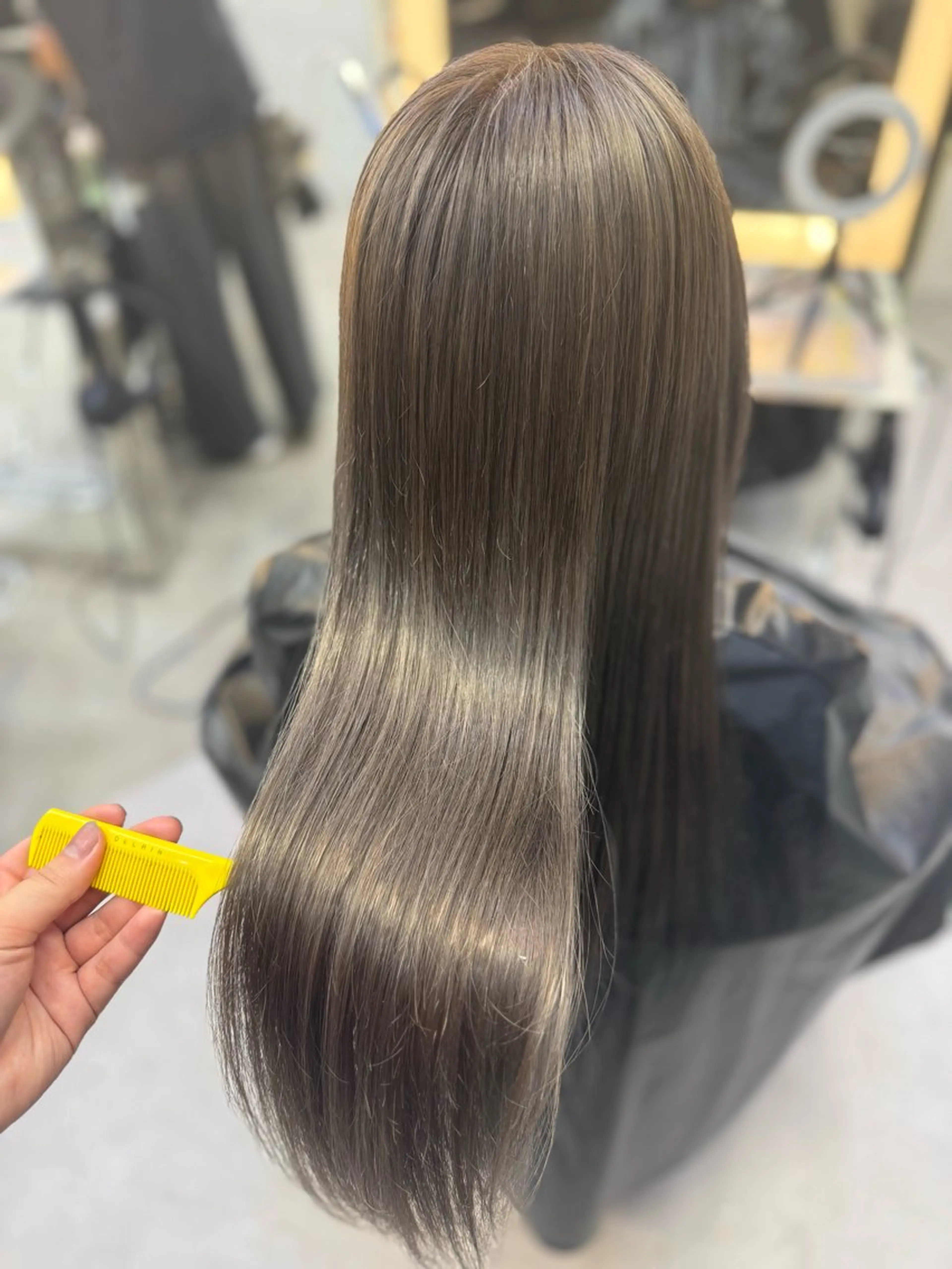 ロング カラー ブリーチ トリートメント 韓国レイヤー× 艶髪 池袋/ハナ🌷のヘアスタイル