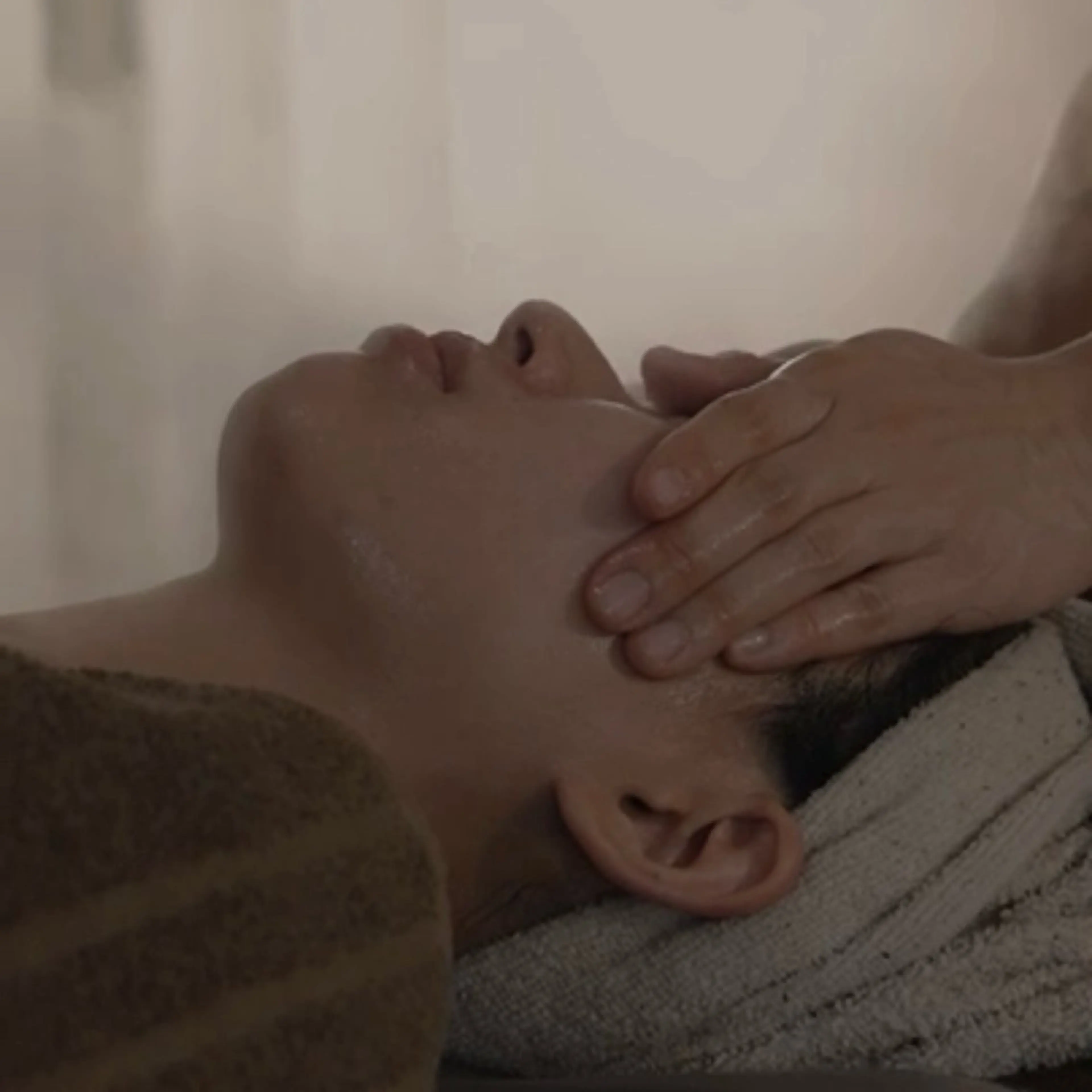 【クレイパック&小顔マッサージ✨】 毛穴黒ずみ&開きに◎くすみが消え、肌のトーンアップ⤴️💆‍♀️✨の写真