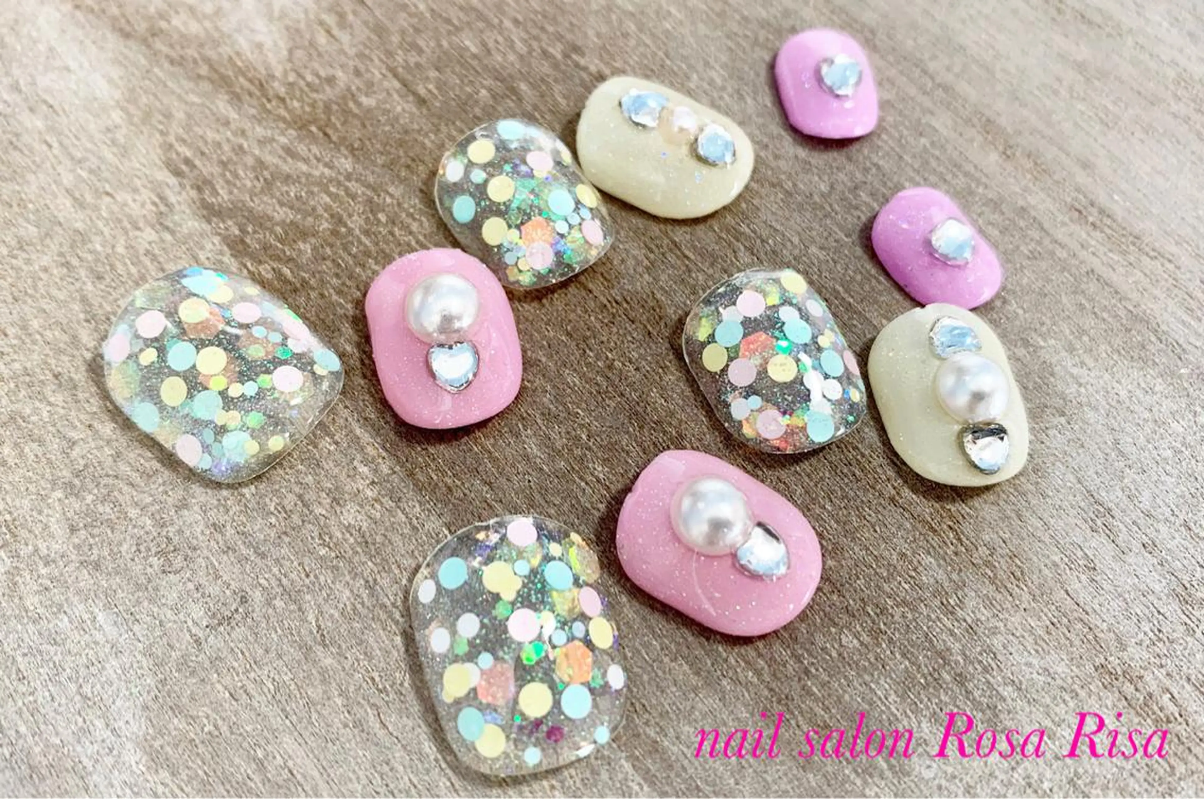 ショート ネイル パステルネイル ネイルチップ ネイルスタジオ シェイクユアハンズのネイルデザイン